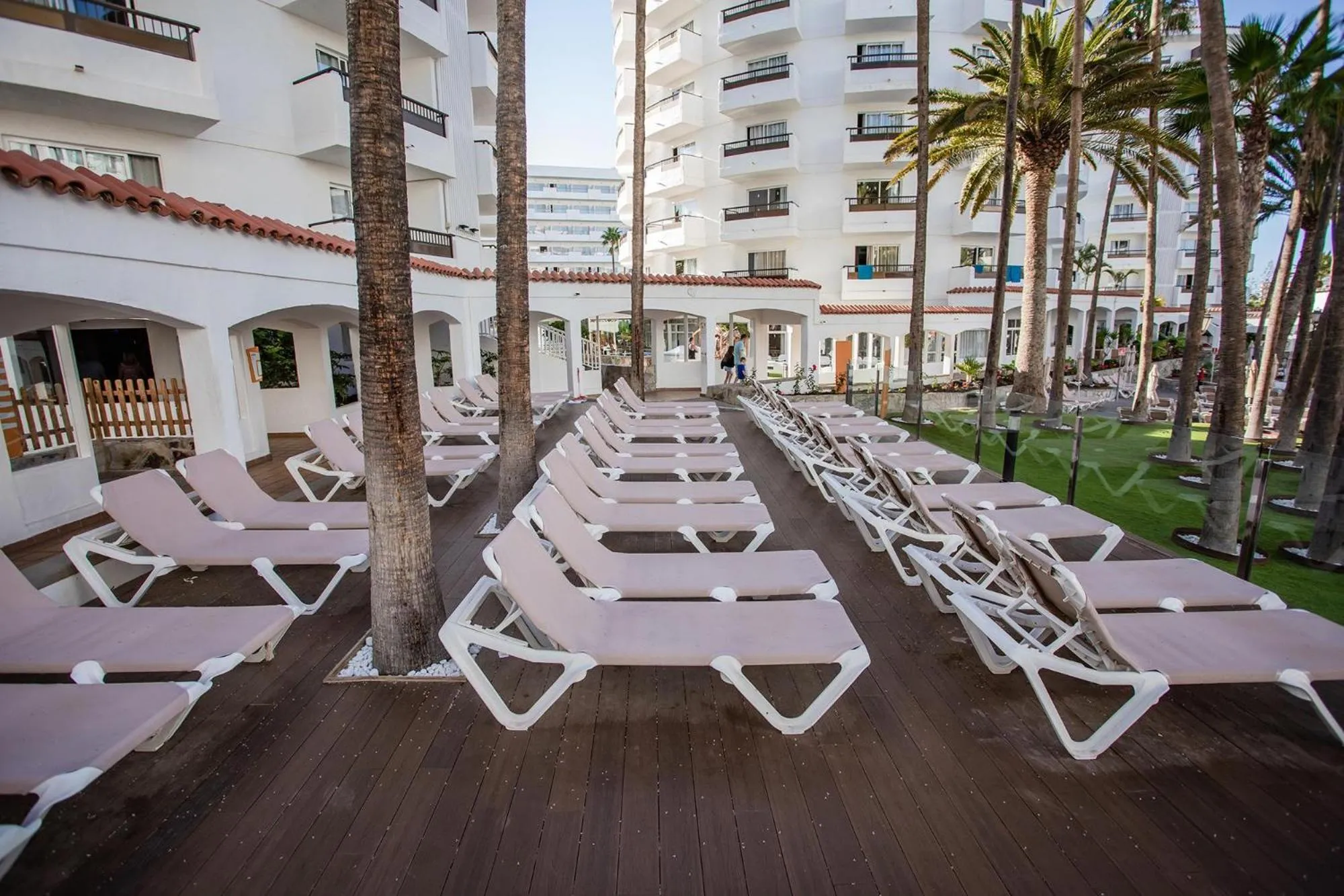 Balcony/Terrace in Servatur Waikiki