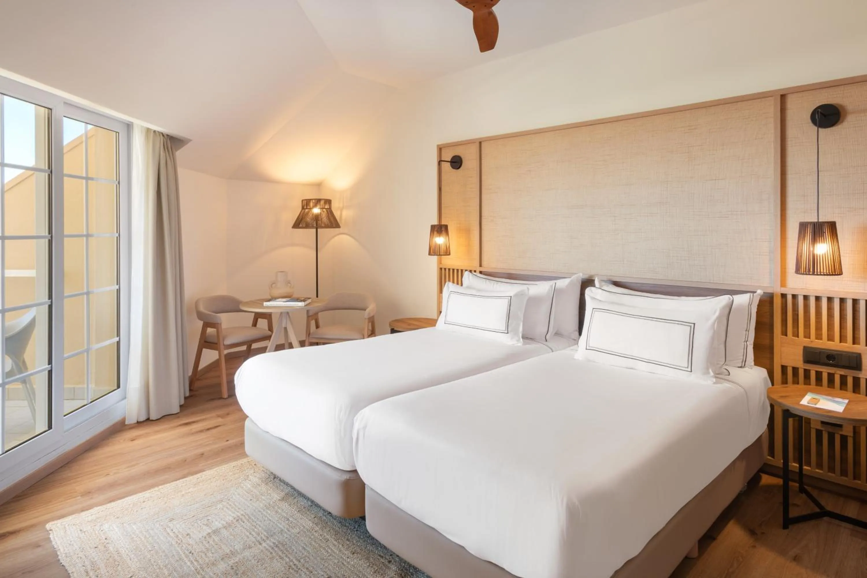 Bed in Meliá Isla Canela