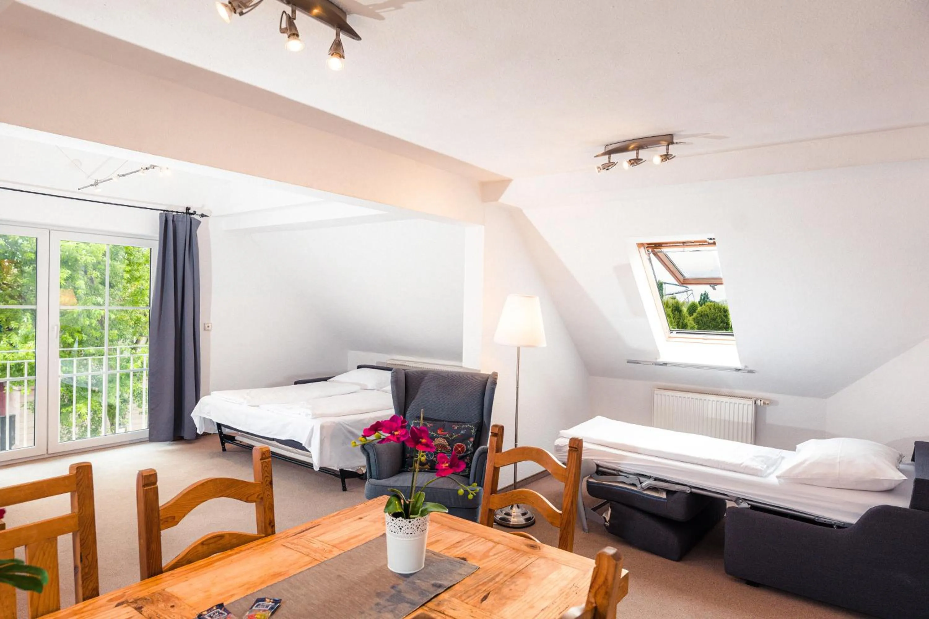 Photo of the whole room, Bed in Hotel am Park