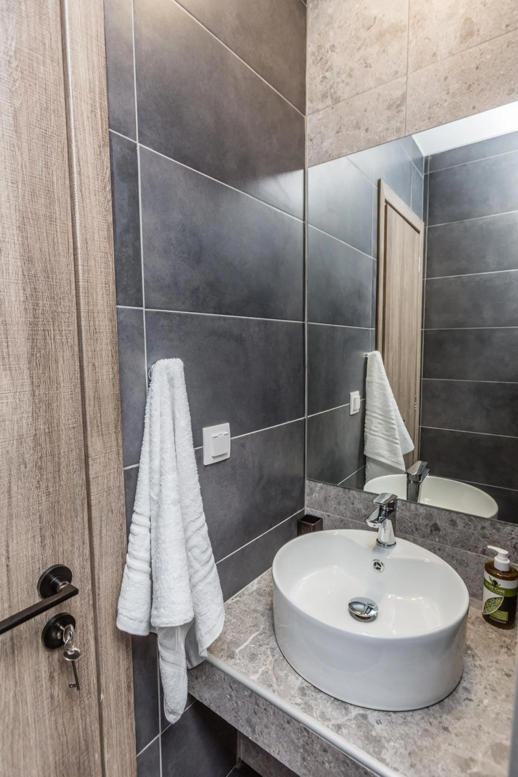 Bathroom in Raise Athens Metro Apartments