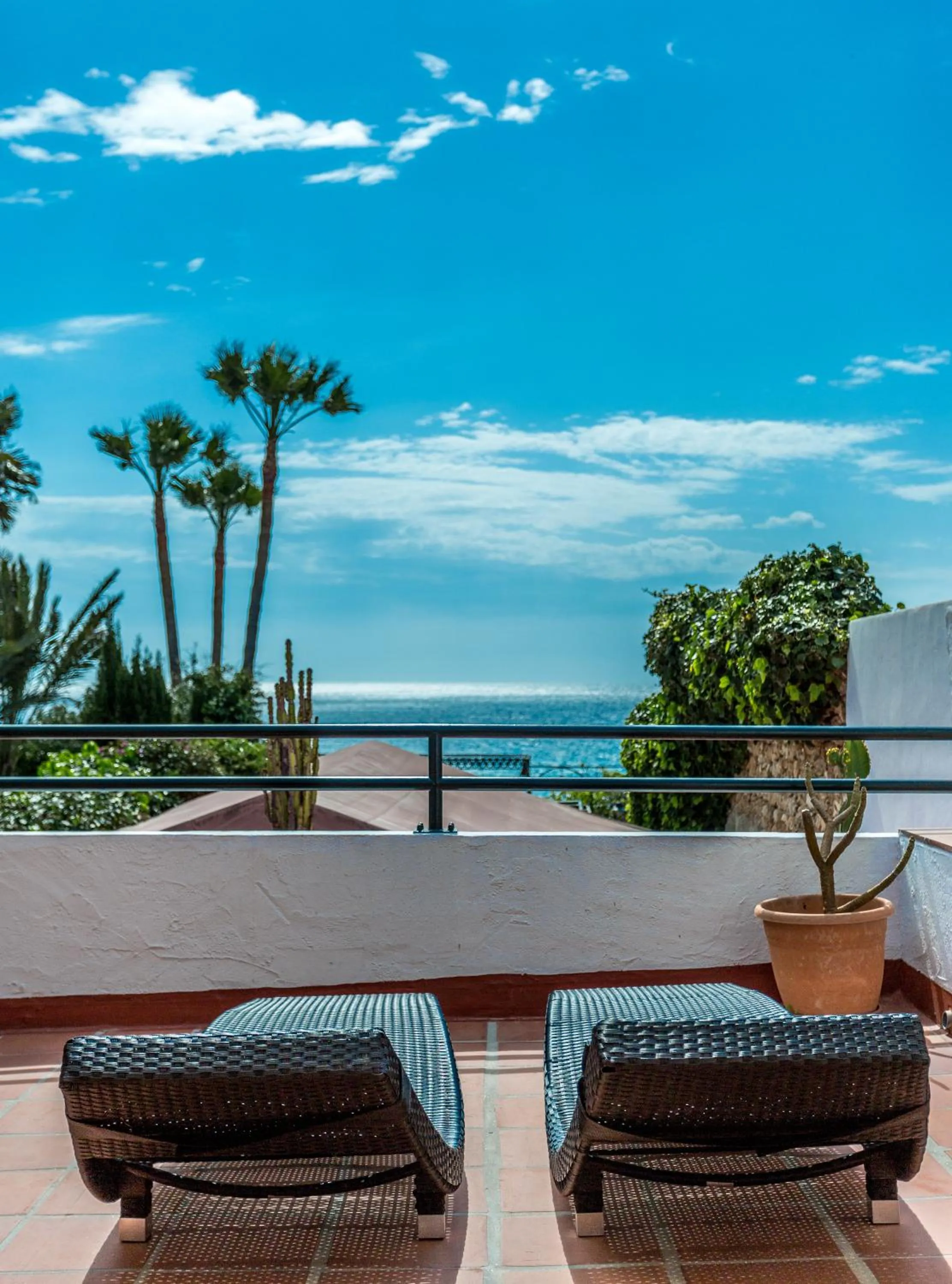 Day in Hotel Carabeo