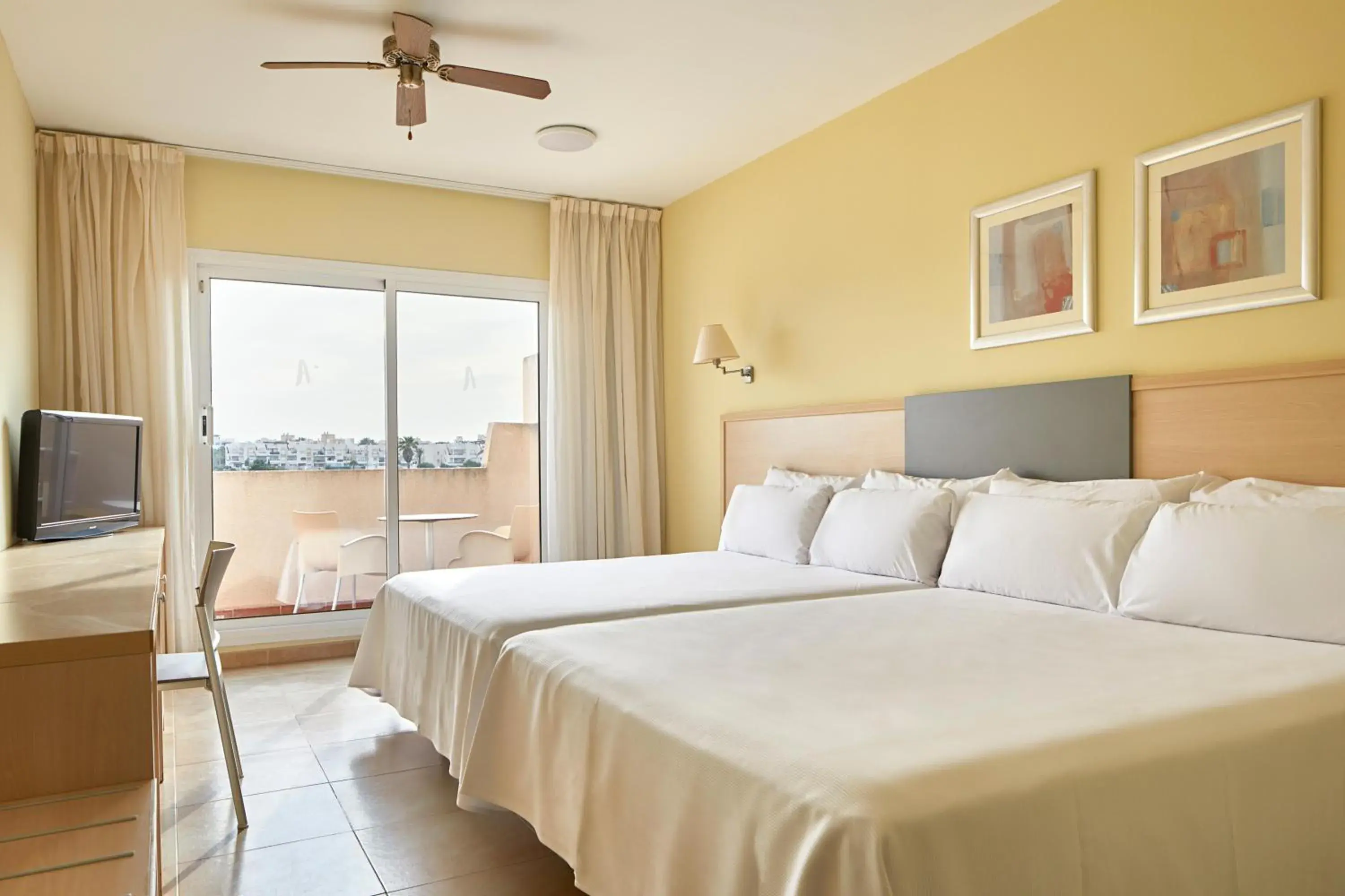 Quadruple Room with Sea View (2 Adults + 2 Children) in ALEGRIA Cabo De Gata Quadruple Room with Sea View (2 Adults + 2 Children) in ALEGRIA Cabo De Gata