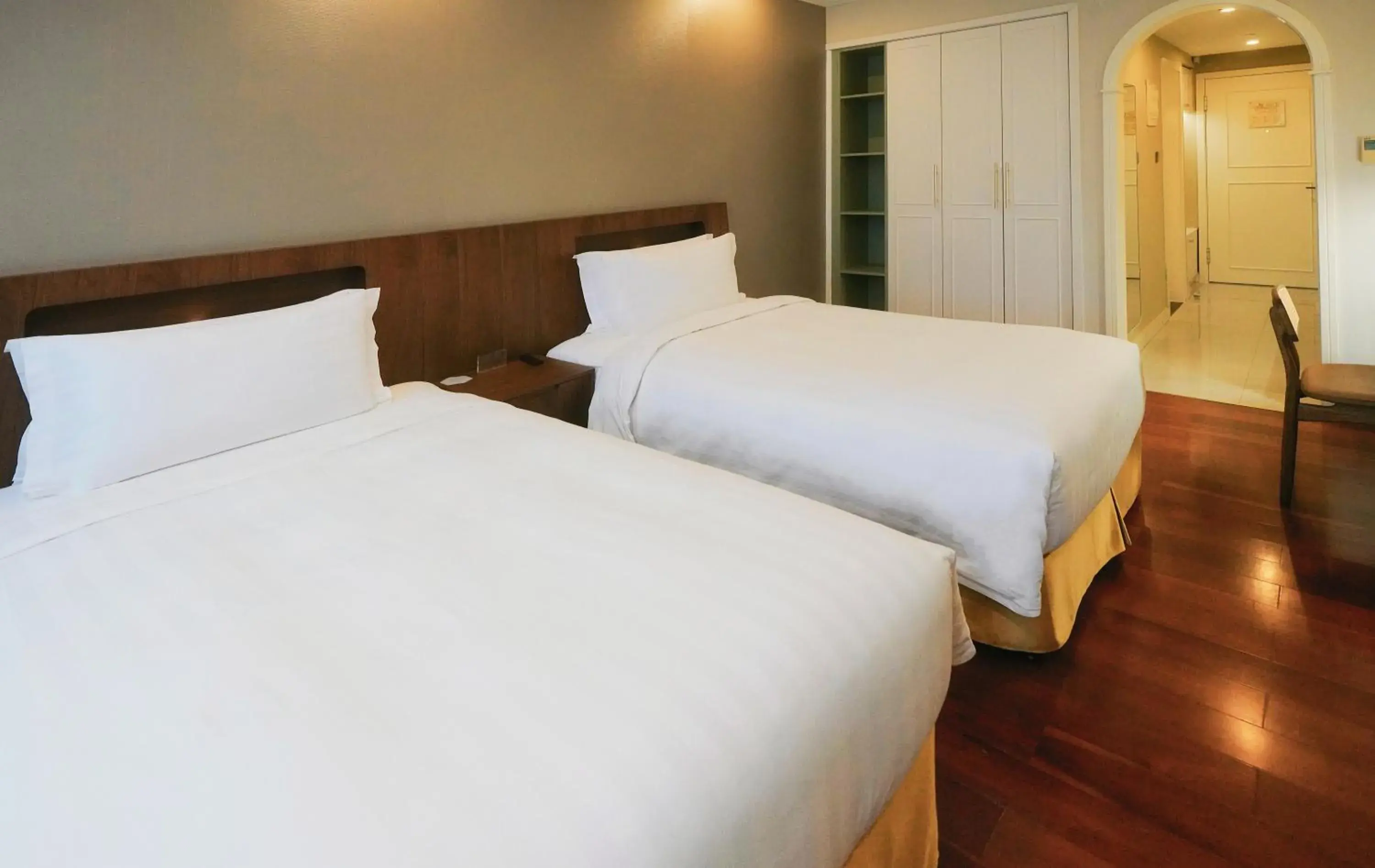 Studio Executive Twin in Green Court Residence City Center, Shanghai Studio Executive Twin in Green Court Residence City Center, Shanghai