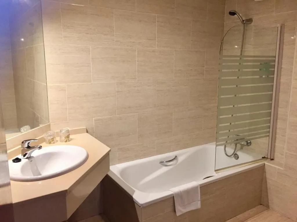 Apal Chinasol Estudios