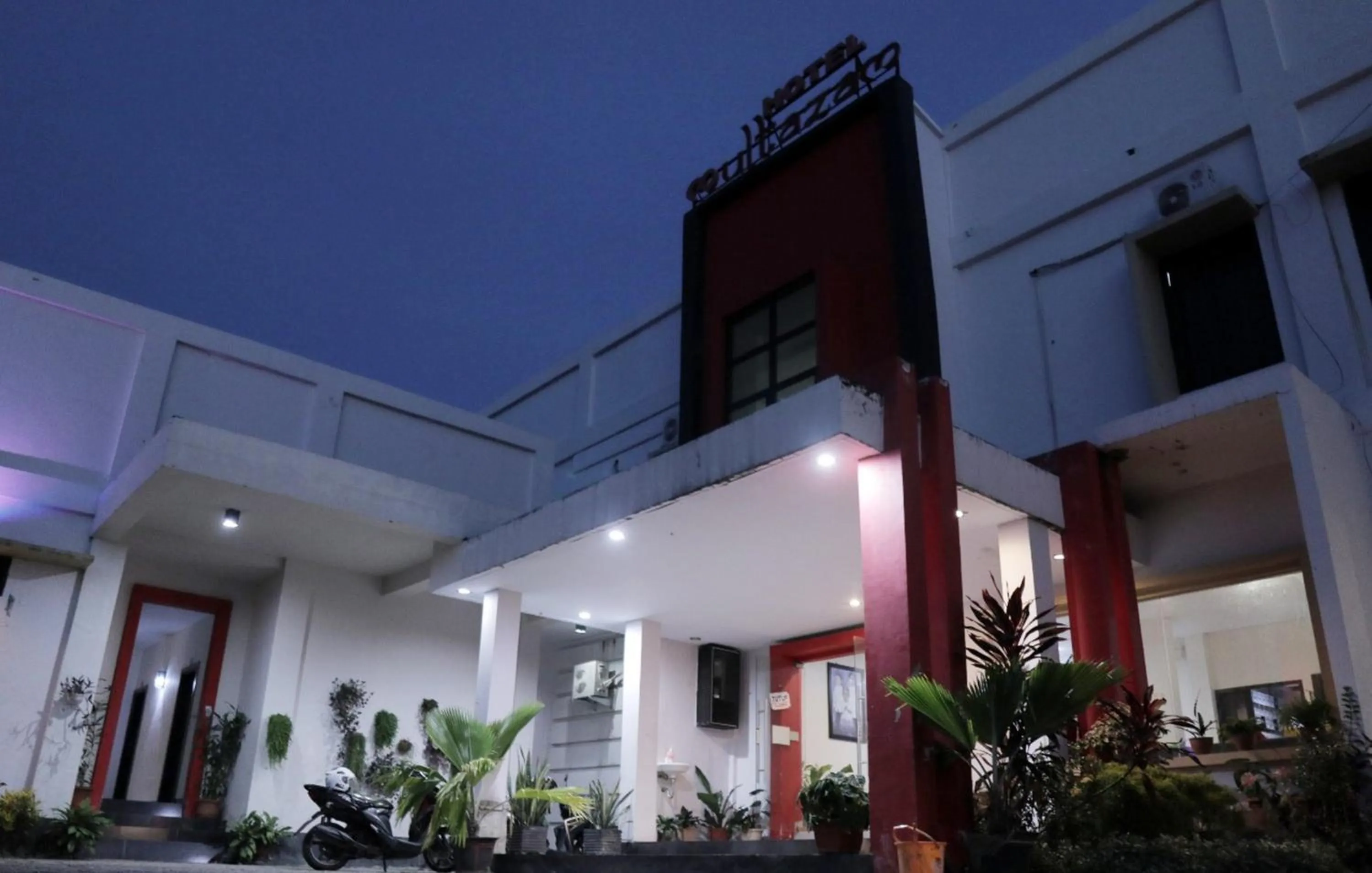 Property building in RedDoorz @ Pasangkayu Mamuju Utara