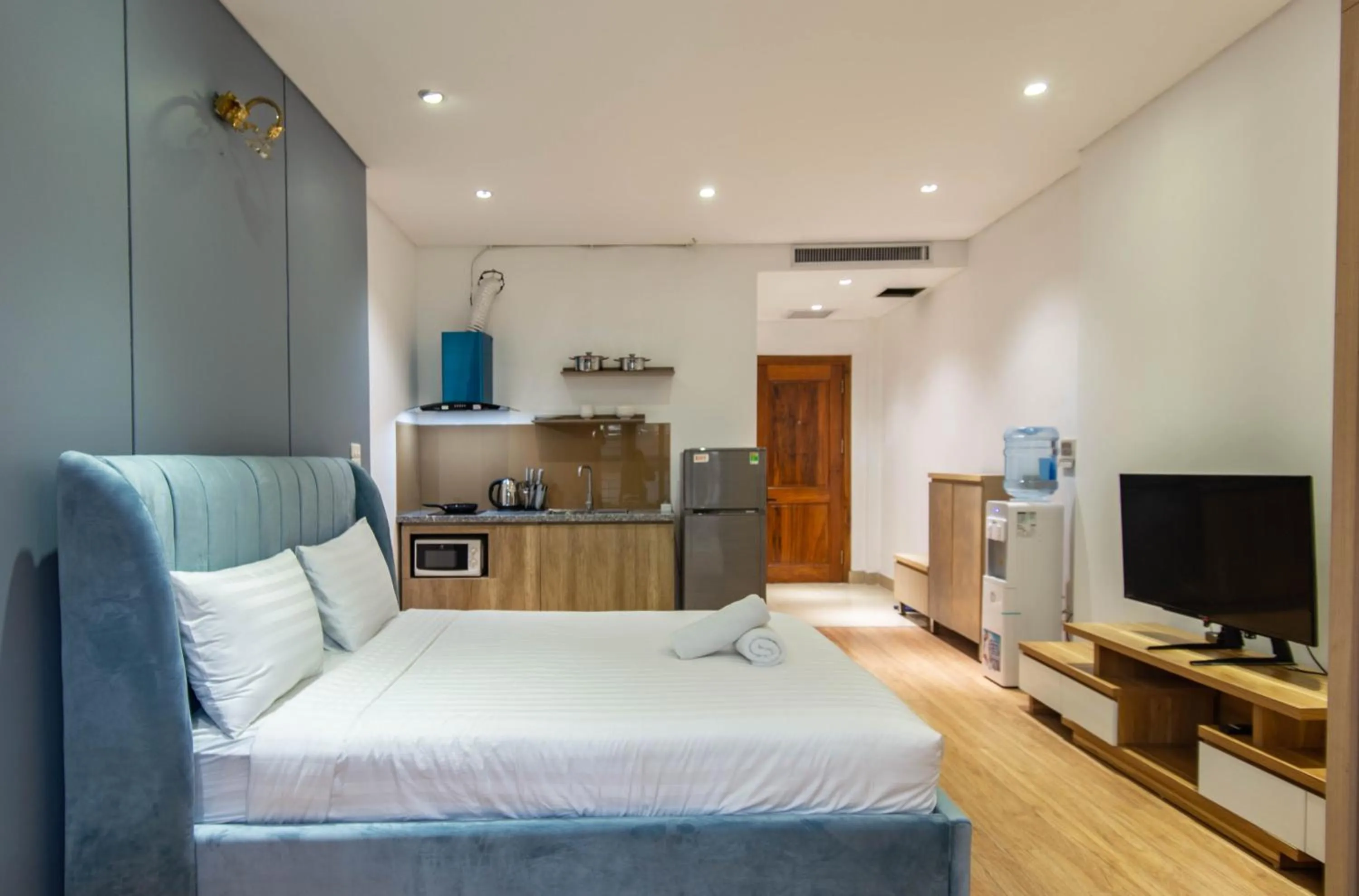 Communal lounge/ TV room, Bed in 22HOUSING 48 Phan Kế Bính