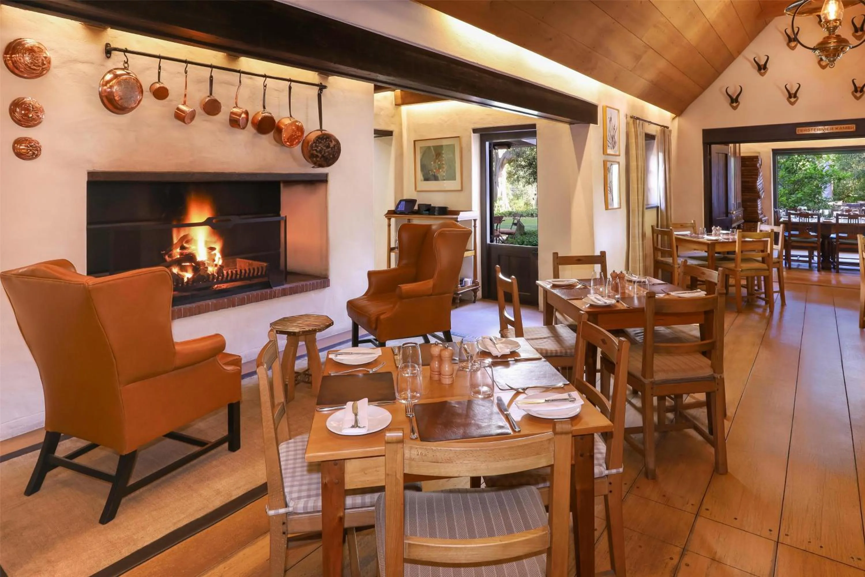 Restaurant/places to eat in Southern Sun de Wagen