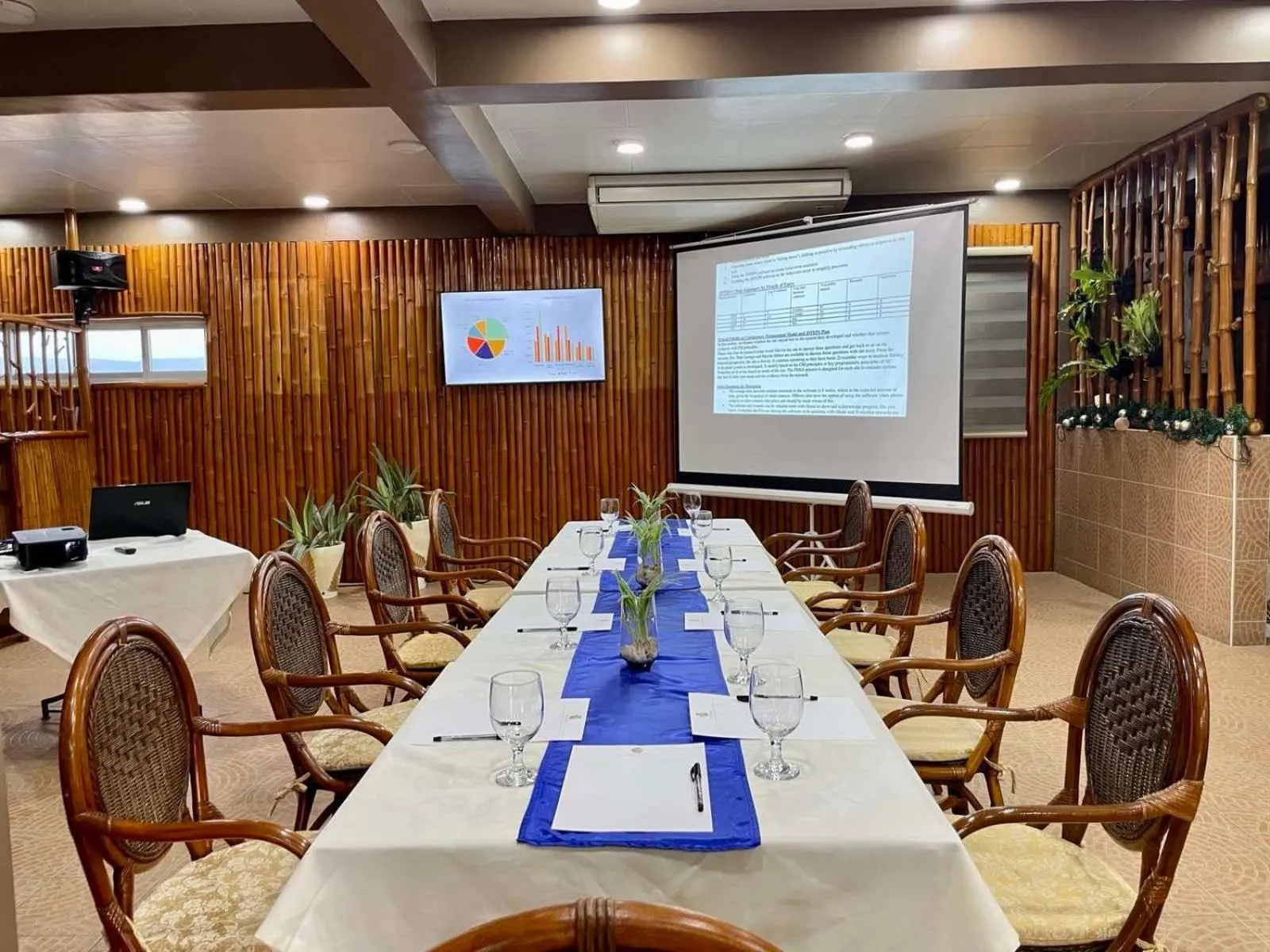 P&M Final Option Beach Resort