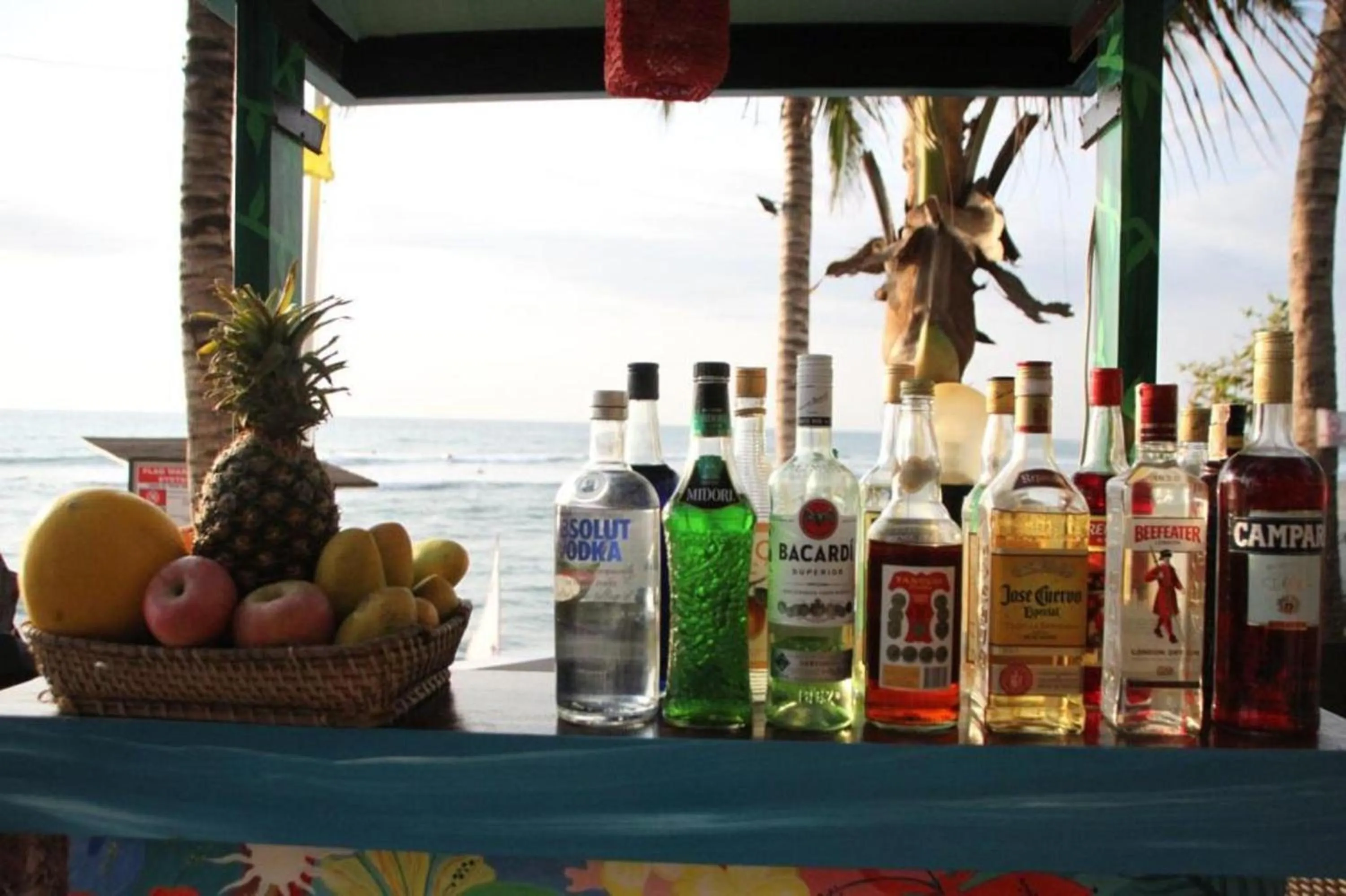 Lounge or bar in P&M Final Option Beach Resort