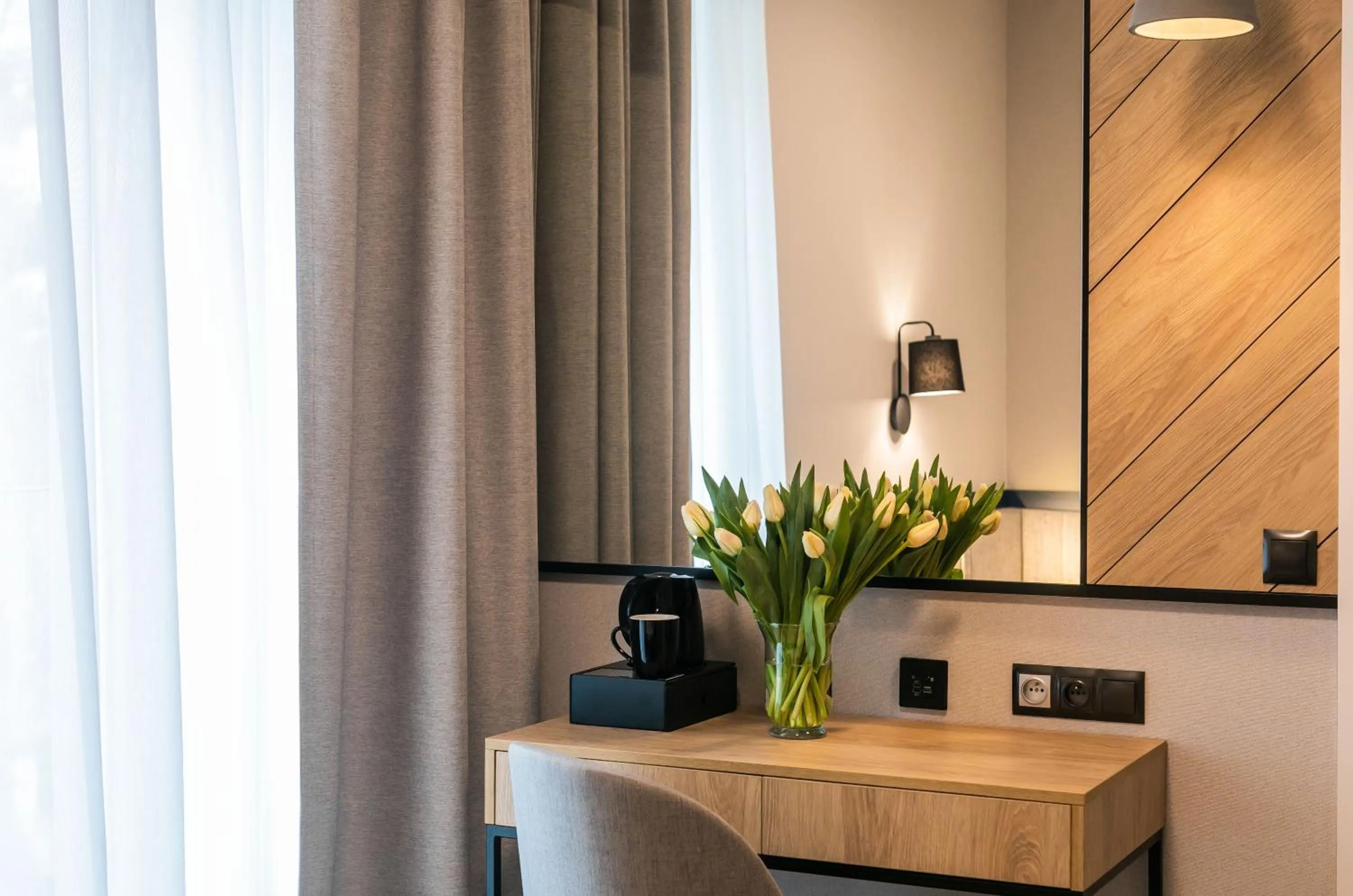 TV and multimedia in Hotel Vesper House