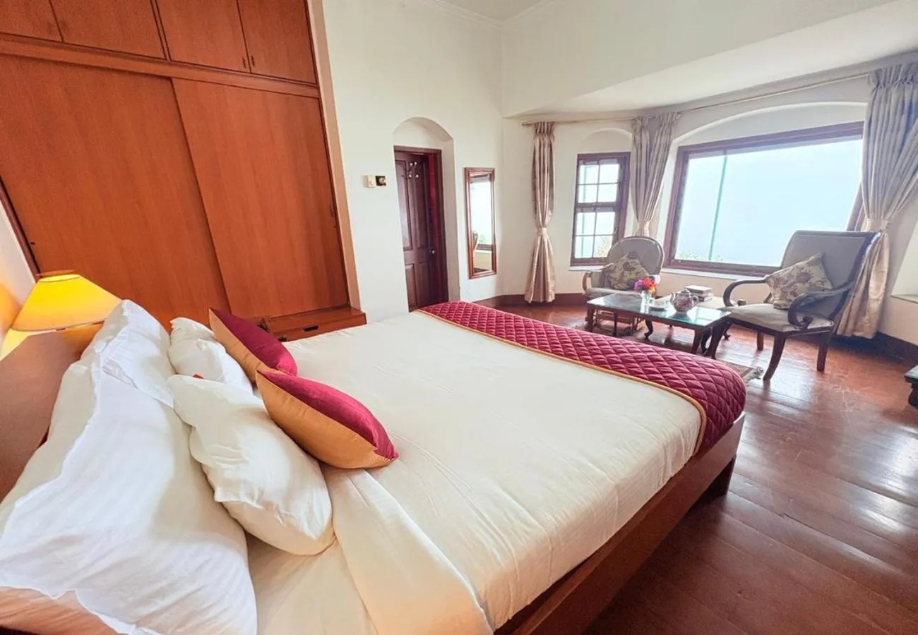 Bedroom, Bed in Onondaga Kodaikanal