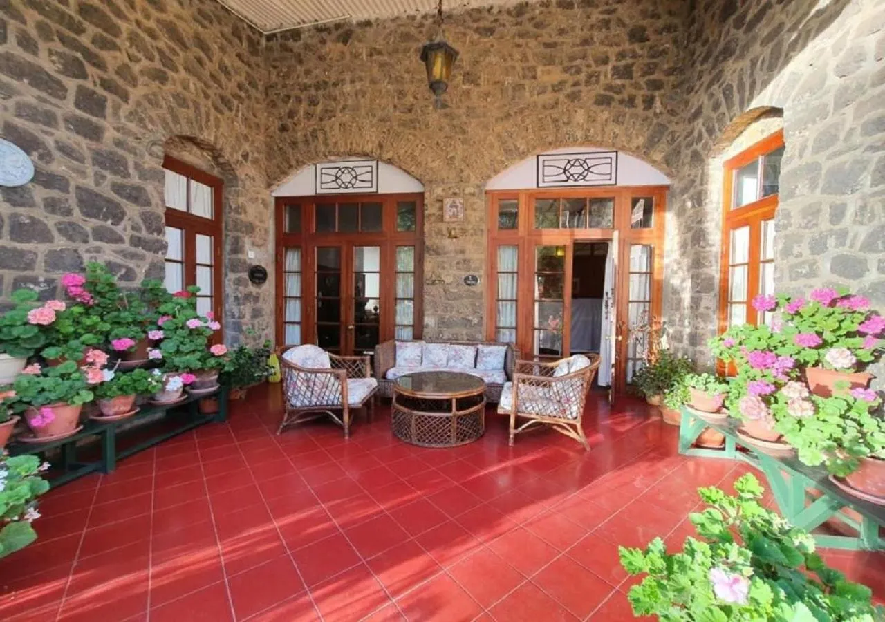 Restaurant/places to eat in Onondaga Kodaikanal