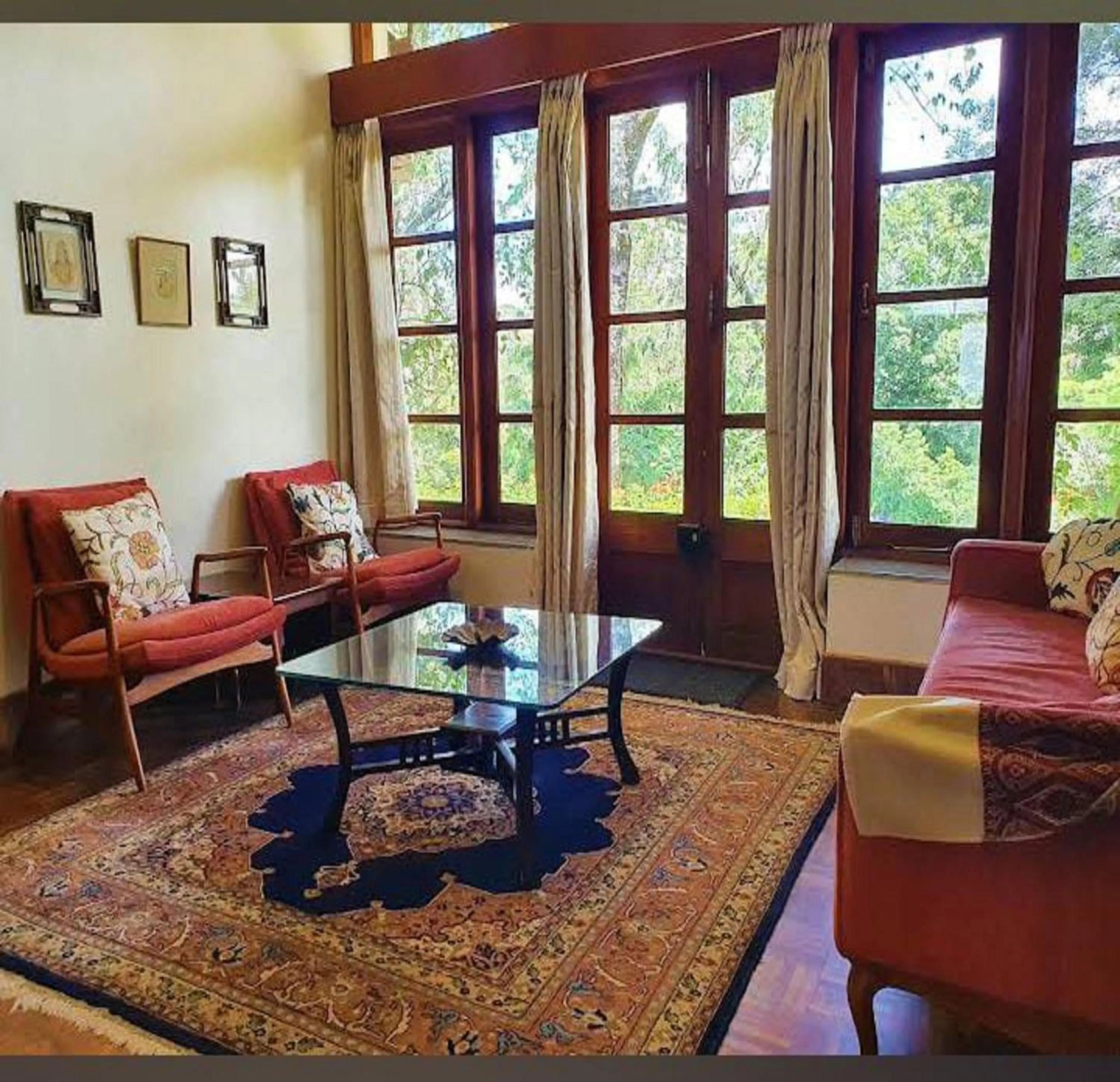 Living room in Onondaga Kodaikanal