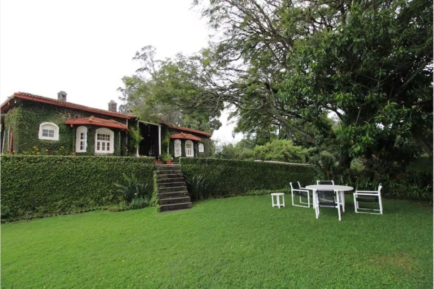 Property building in Onondaga Kodaikanal