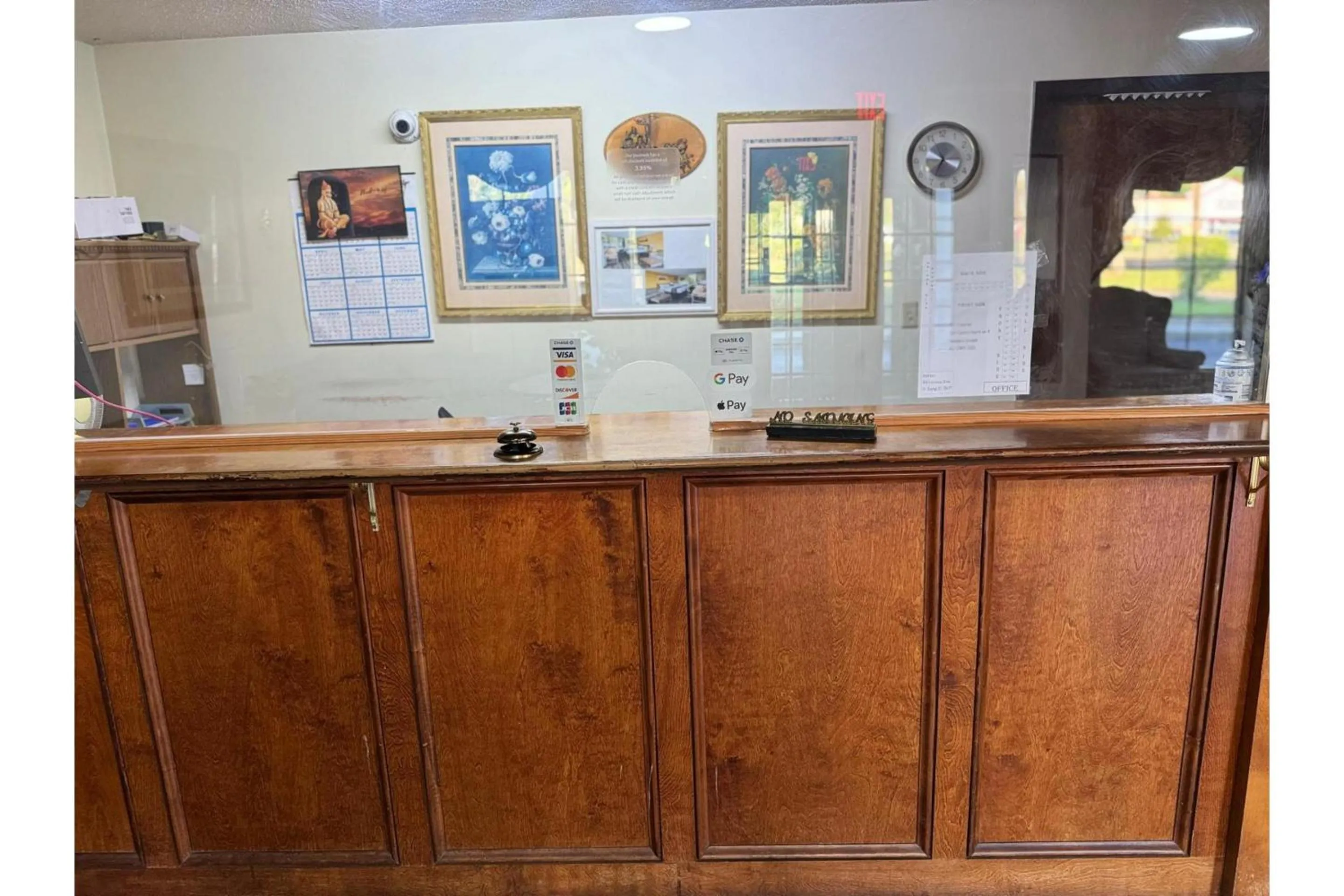 Lobby or reception in Budget Inn By Belvilla St George I-95