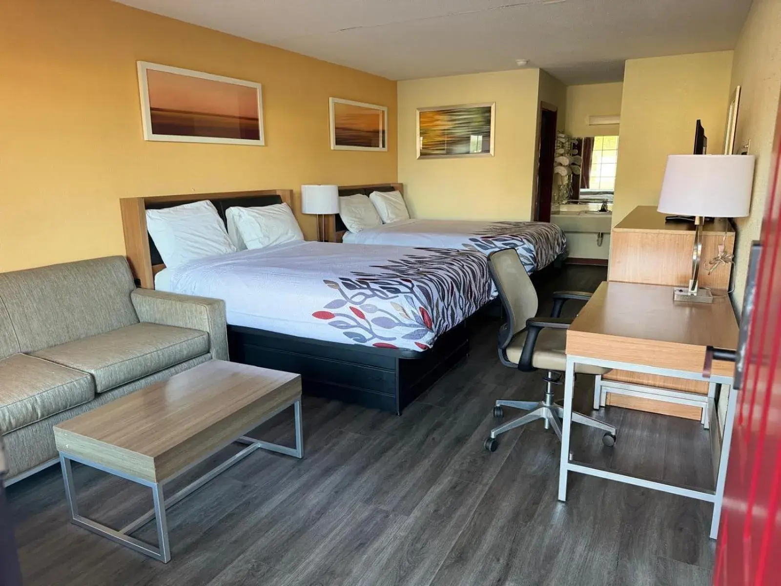 Double Room - Disability Access in Budget Inn By Belvilla St George I-95 Double Room - Disability Access in Budget Inn By Belvilla St George I-95