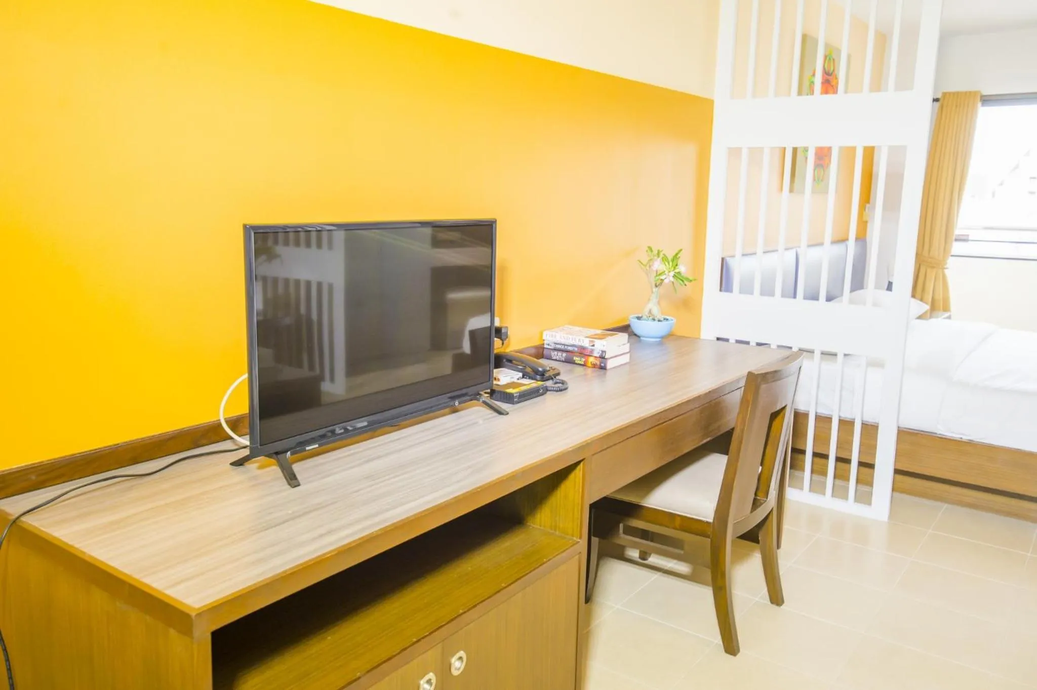 TV and multimedia in Sitara Place Serviced Apartment & Hotel
