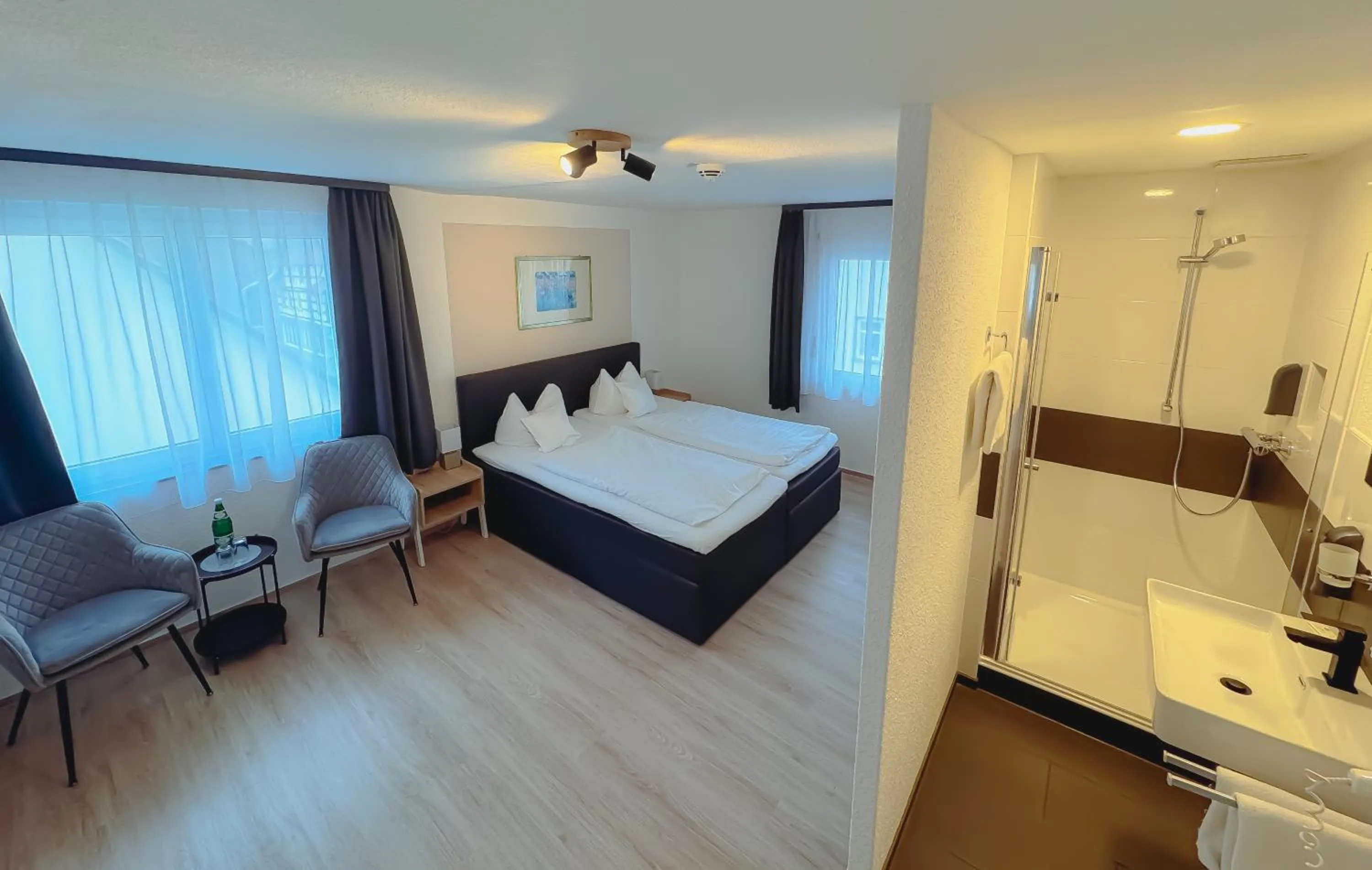 Photo of the whole room, Bed in Landhotel Combecher