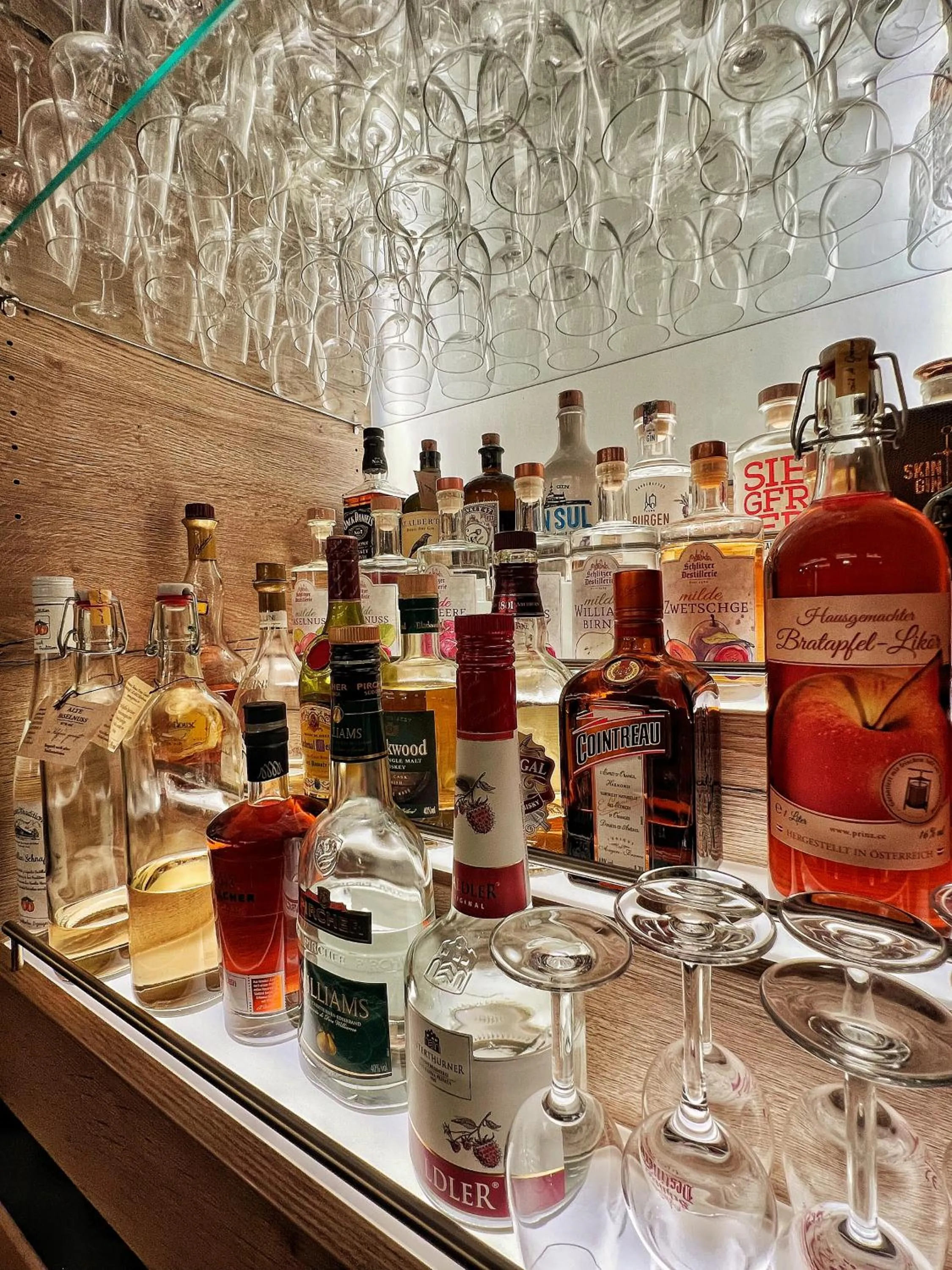 Lounge or bar in Landhotel Combecher