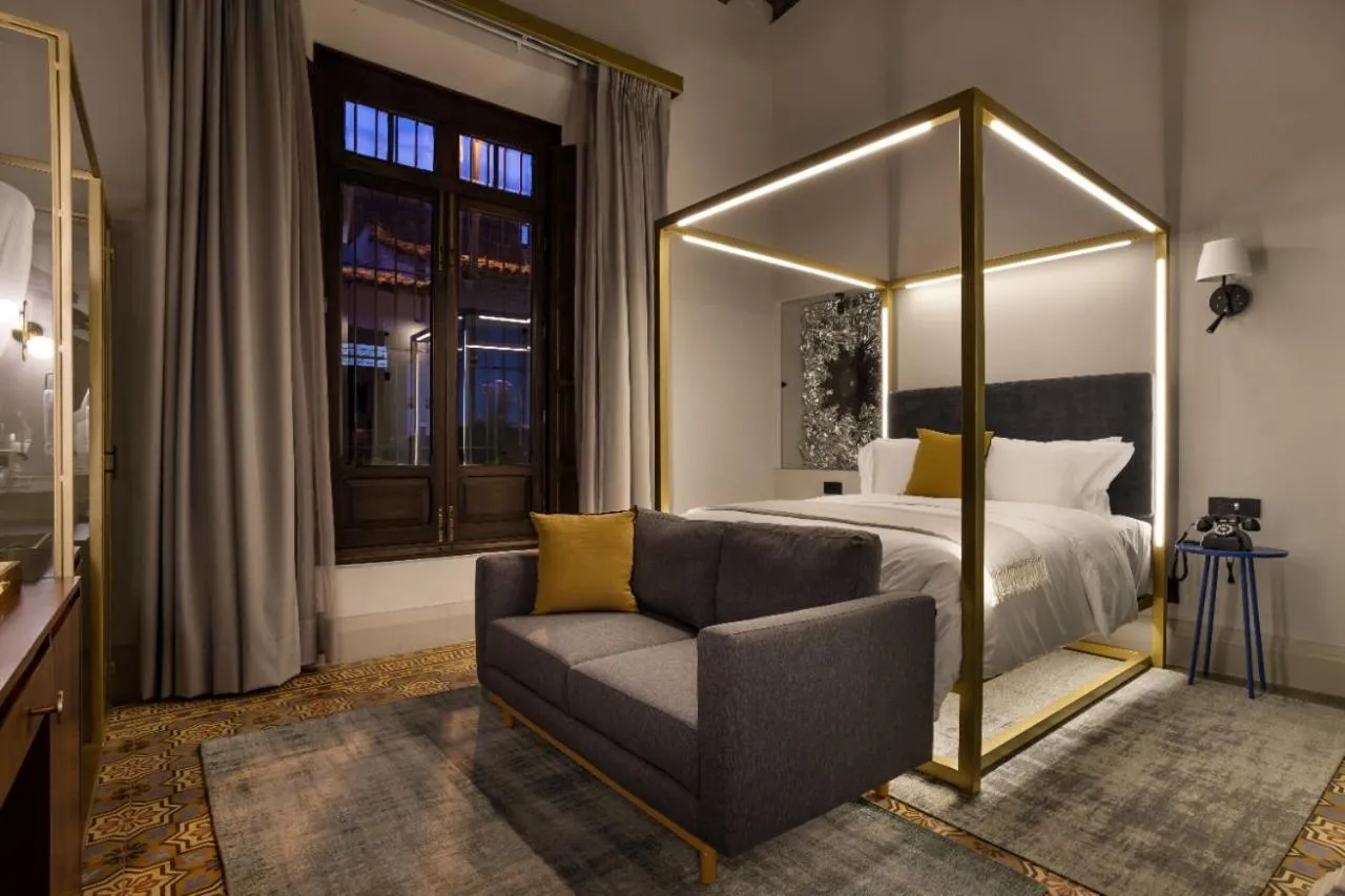 Bedroom, Bed in Casona 142 Hotel Boutique Orizaba