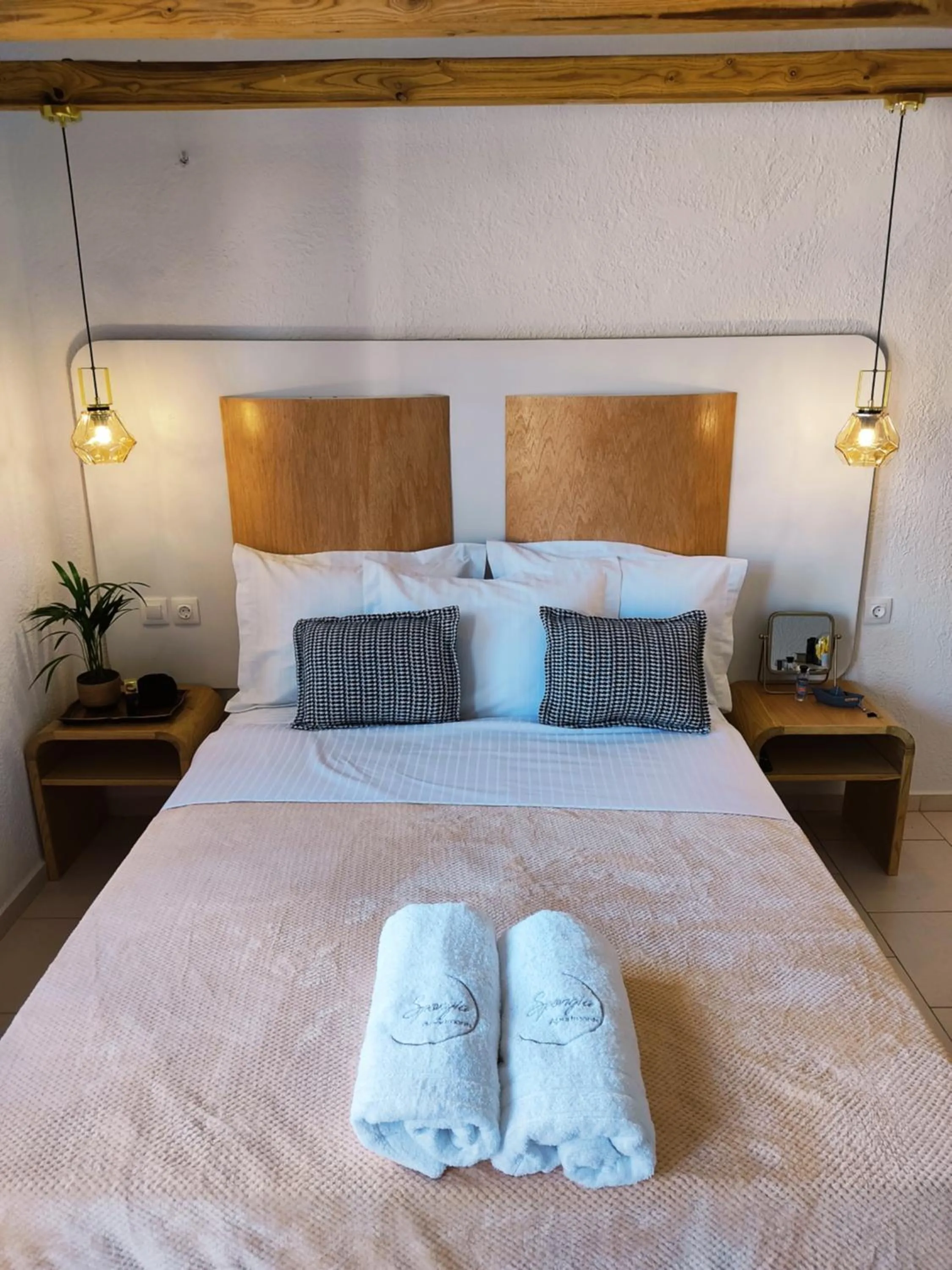 Bed in Spongia Apartments Kalymnos