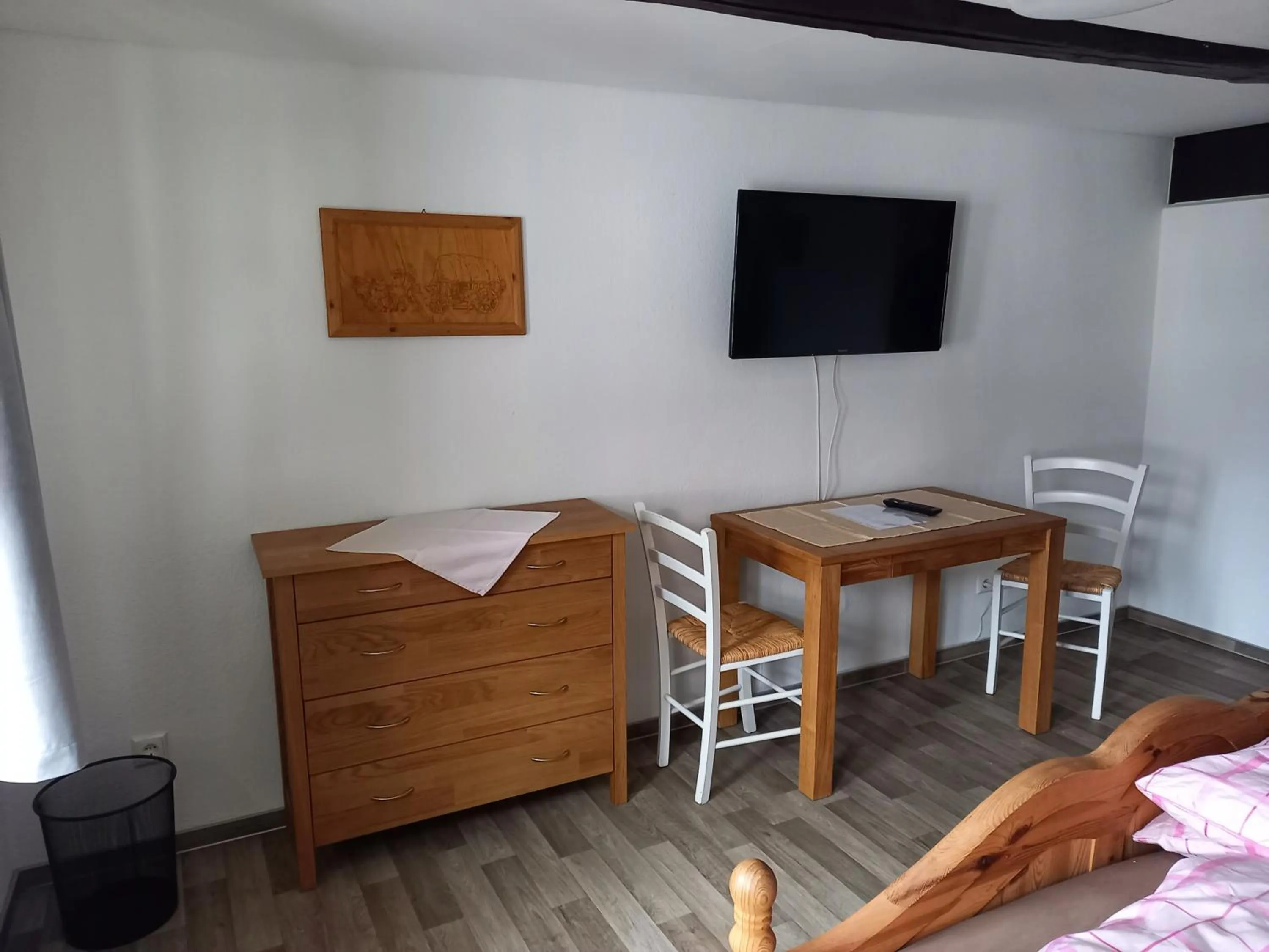 TV and multimedia in Wollröder Krug