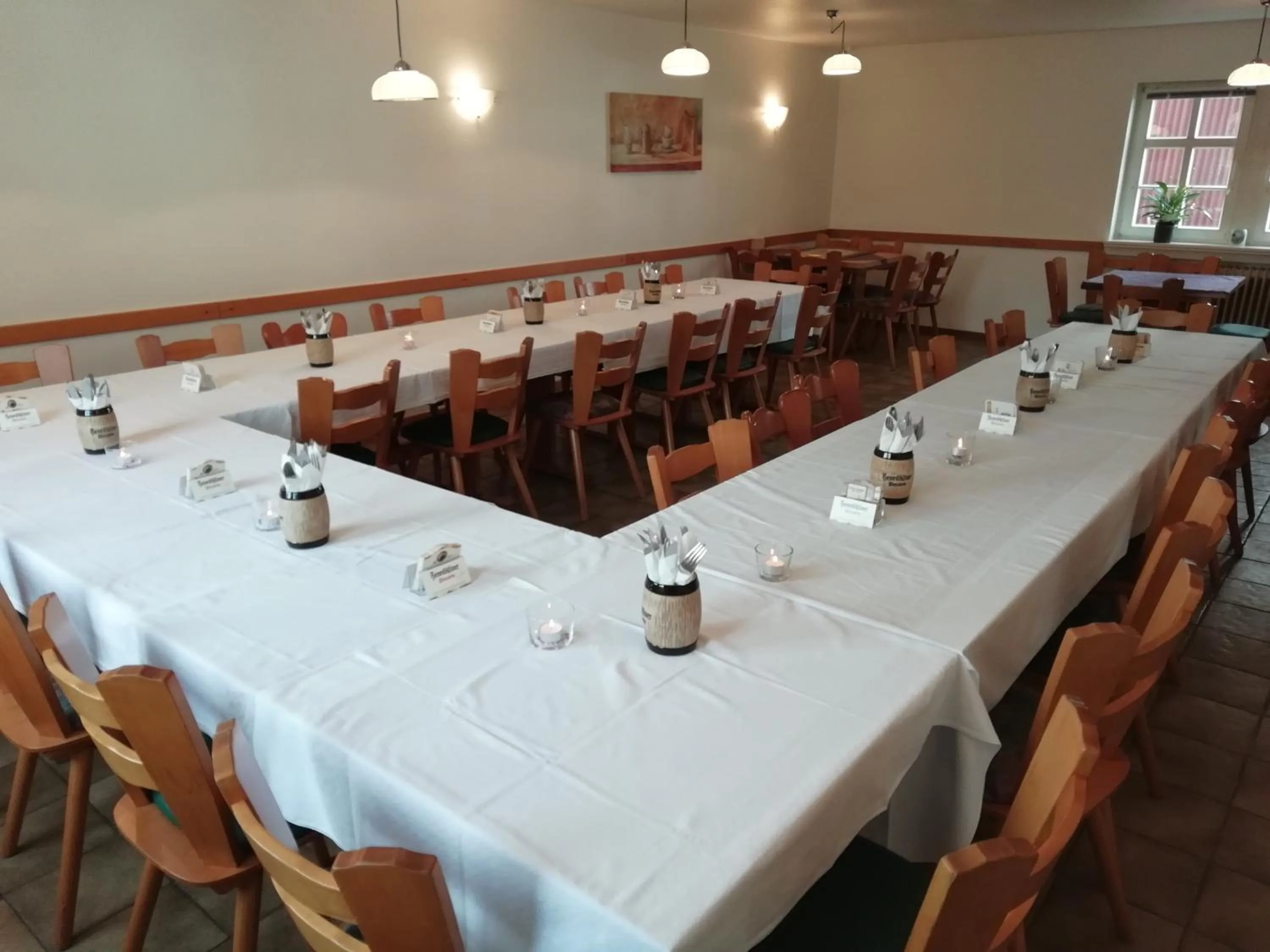 Restaurant/places to eat in Wollröder Krug