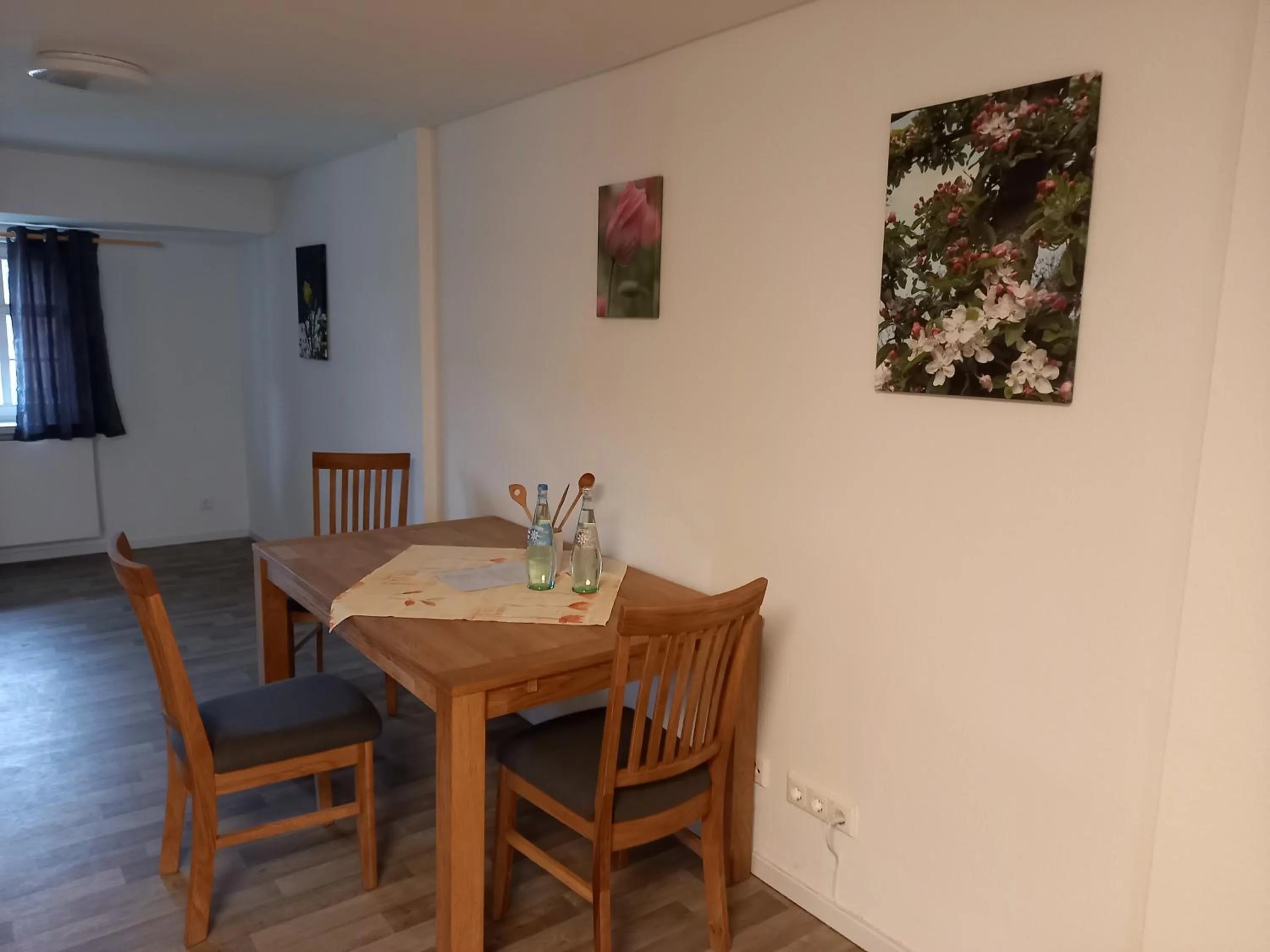Dining area in Wollröder Krug