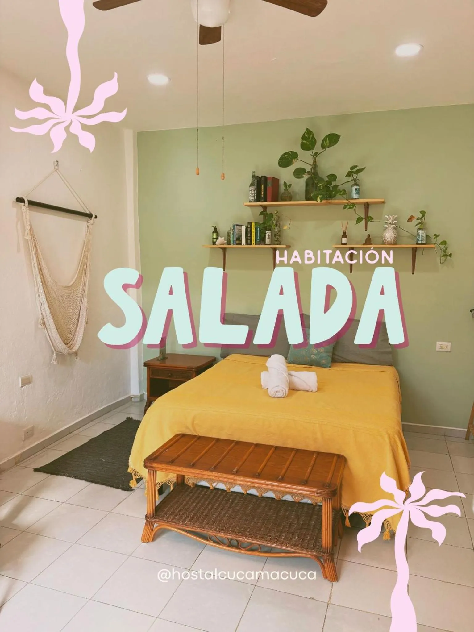 Bed in Hostal Cuca Macuca