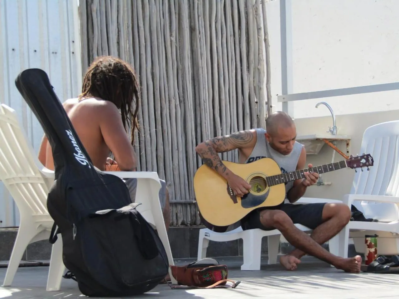 Guests in Hostal Cuca Macuca