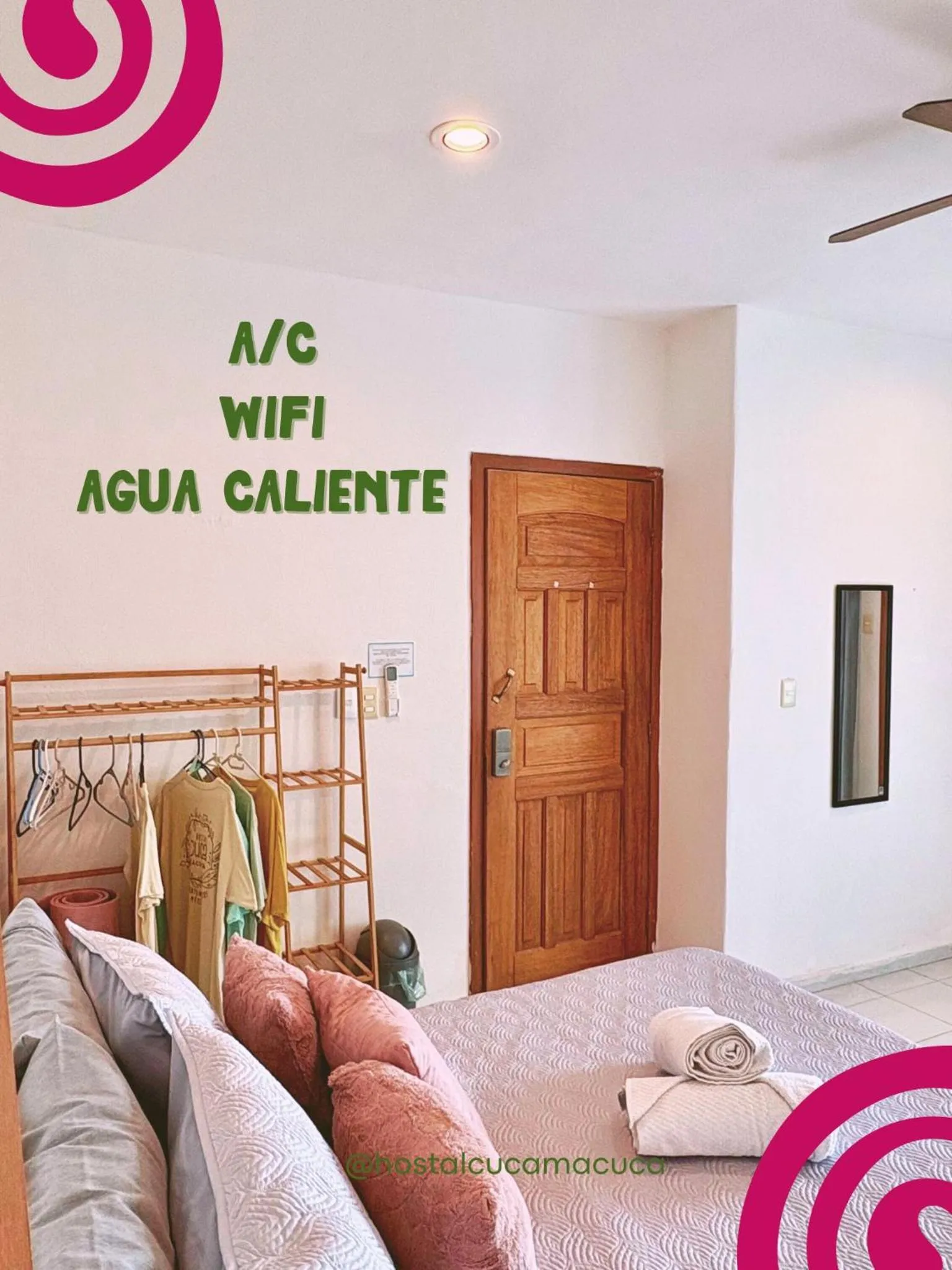 Bed in Hostal Cuca Macuca