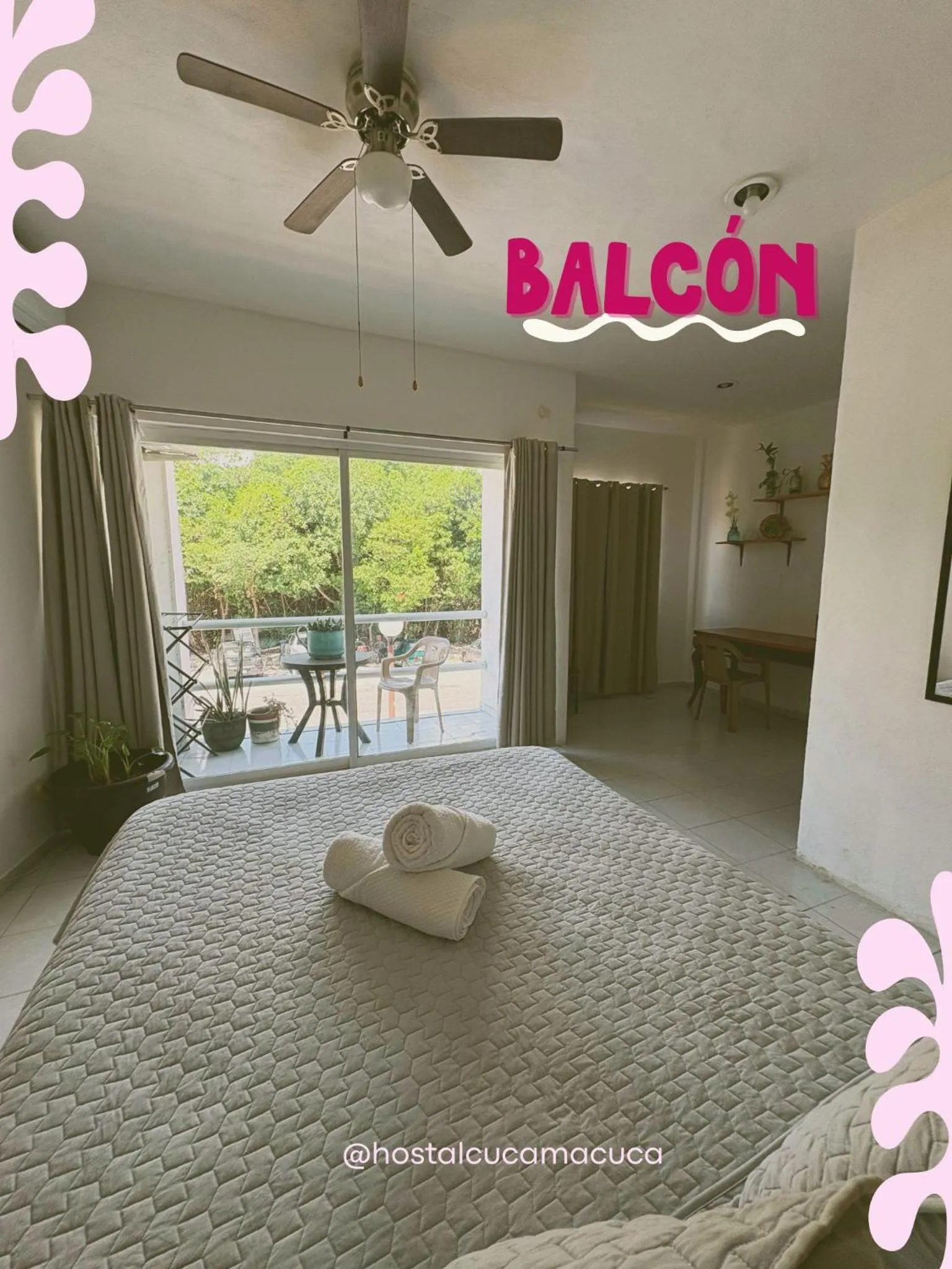 Bed in Hostal Cuca Macuca