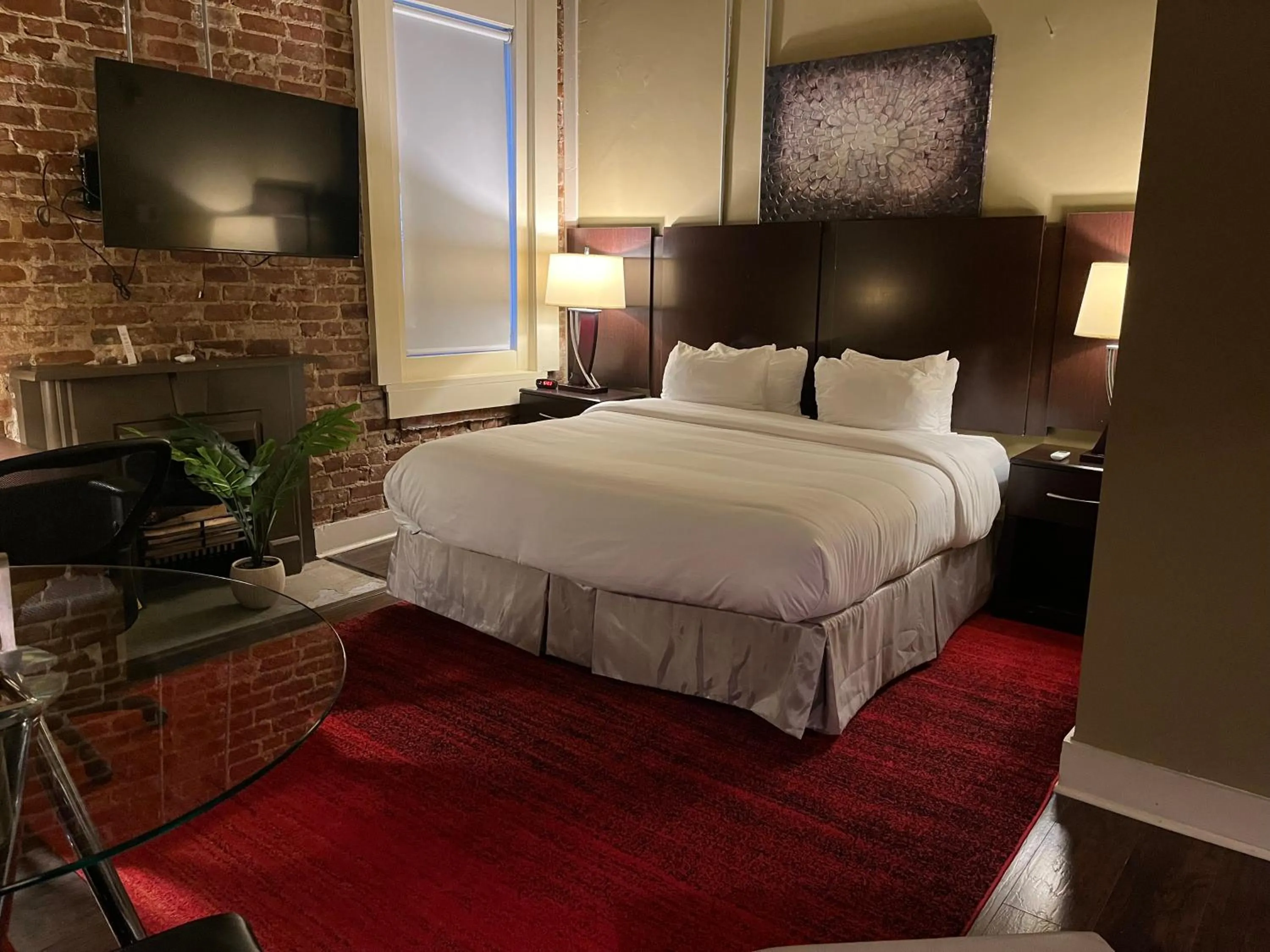 Bedroom in The Skylight Hotel