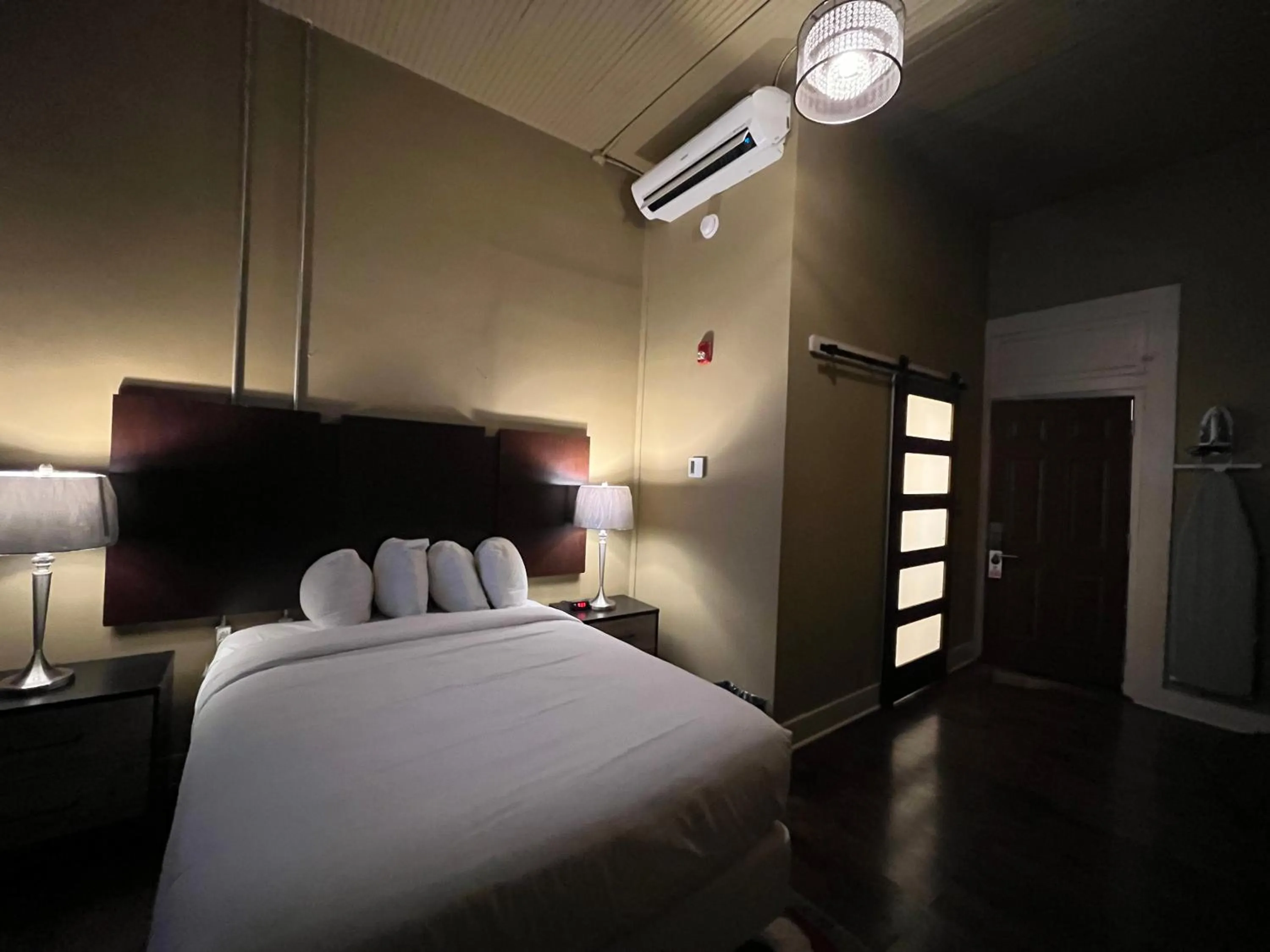 Bed in The Skylight Hotel