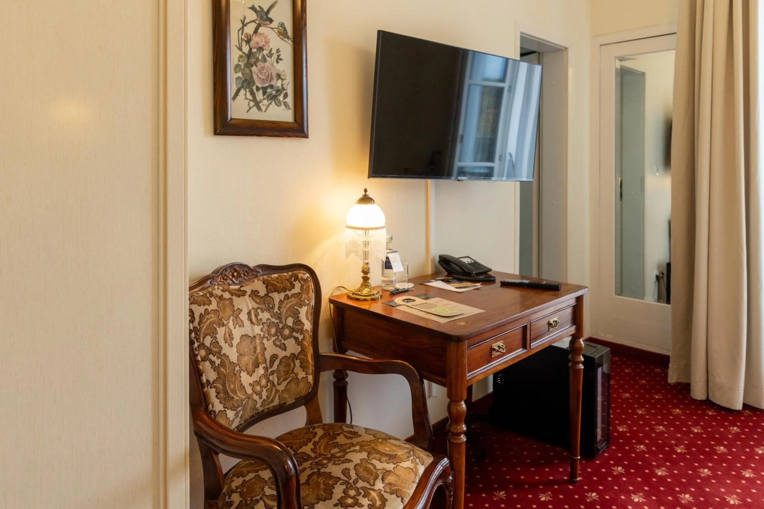 Photo of the whole room in Hotel Weisses Haus