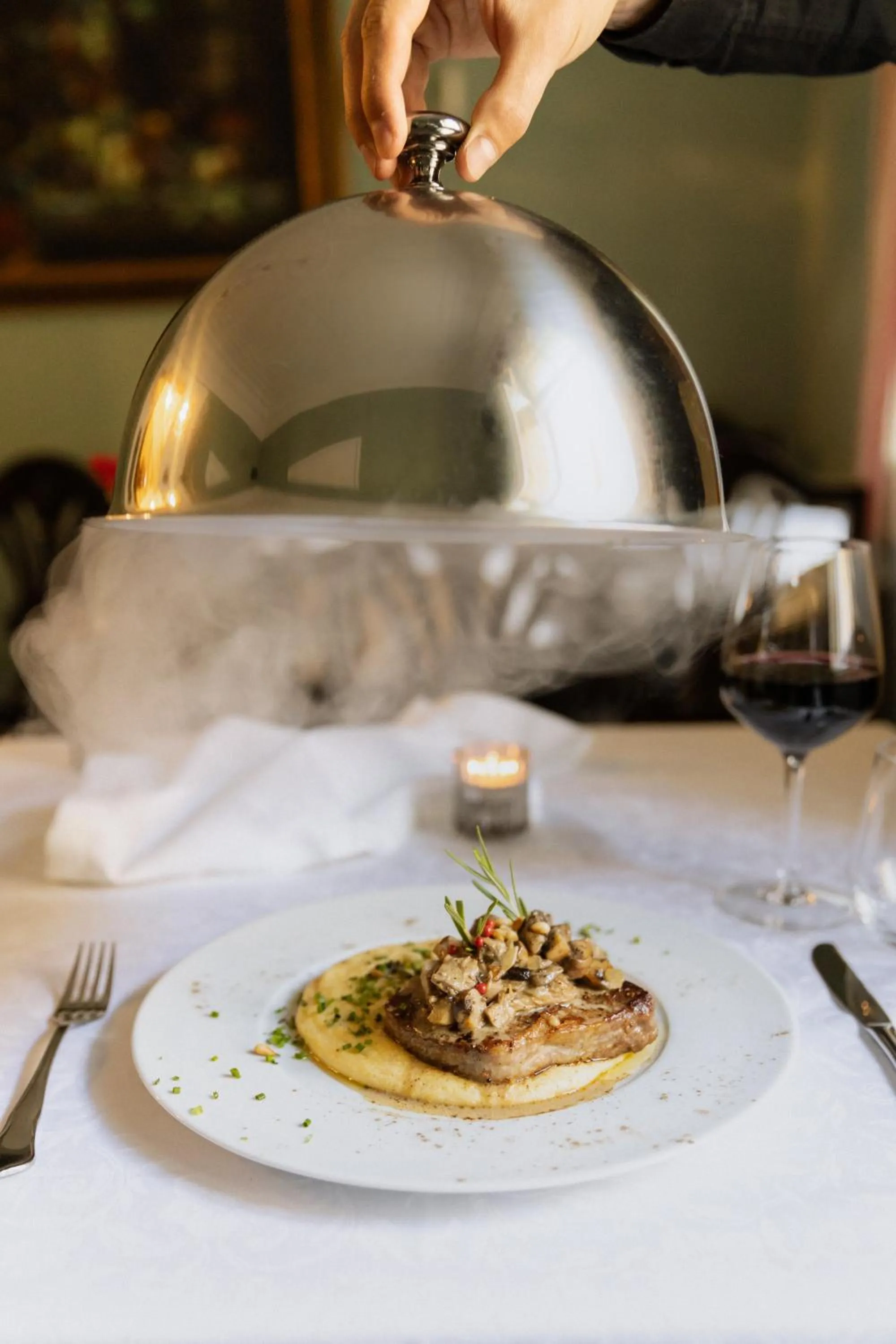 Restaurant/places to eat in Hotel Weisses Haus