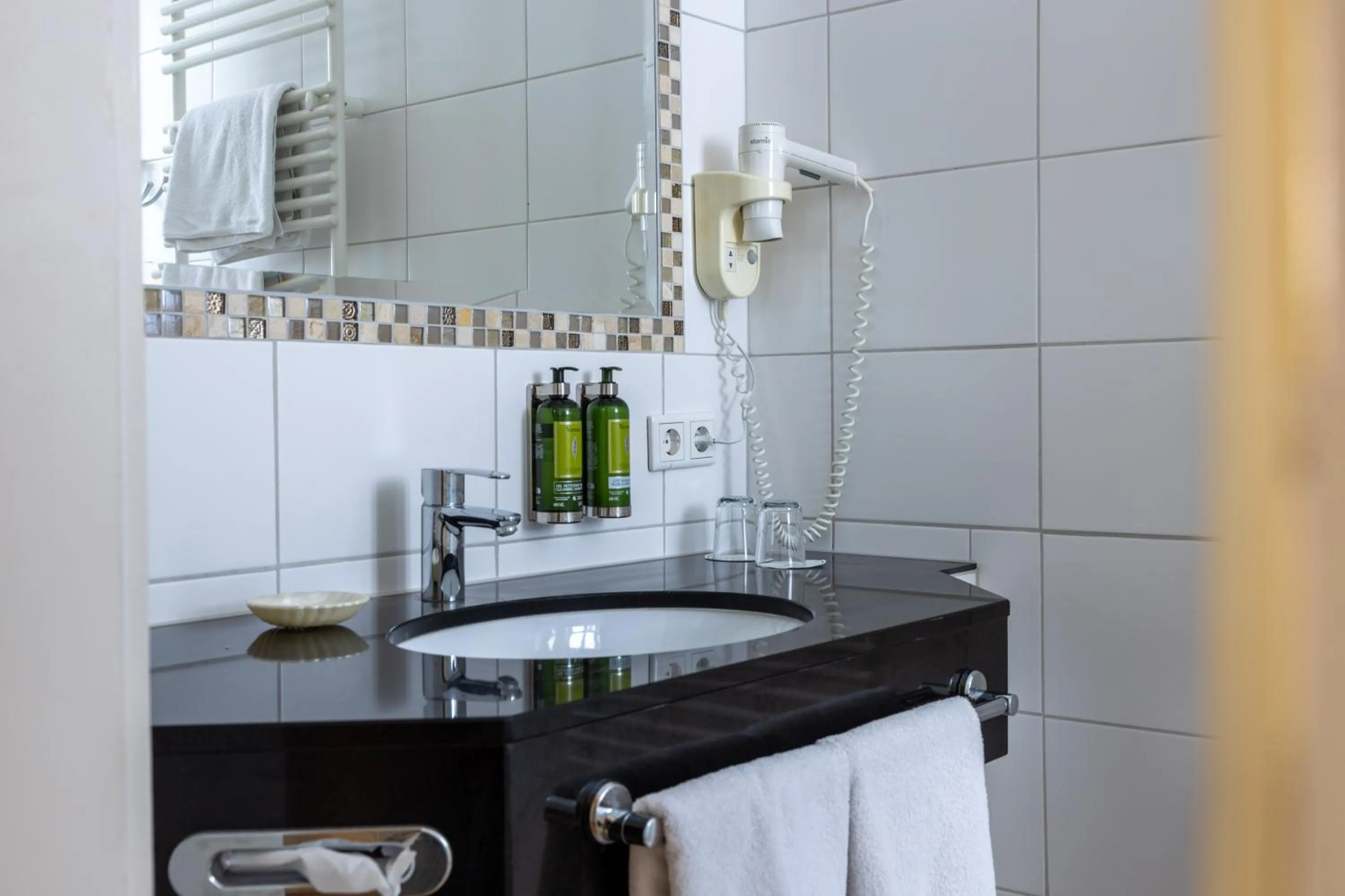 Bathroom in Hotel Weisses Haus