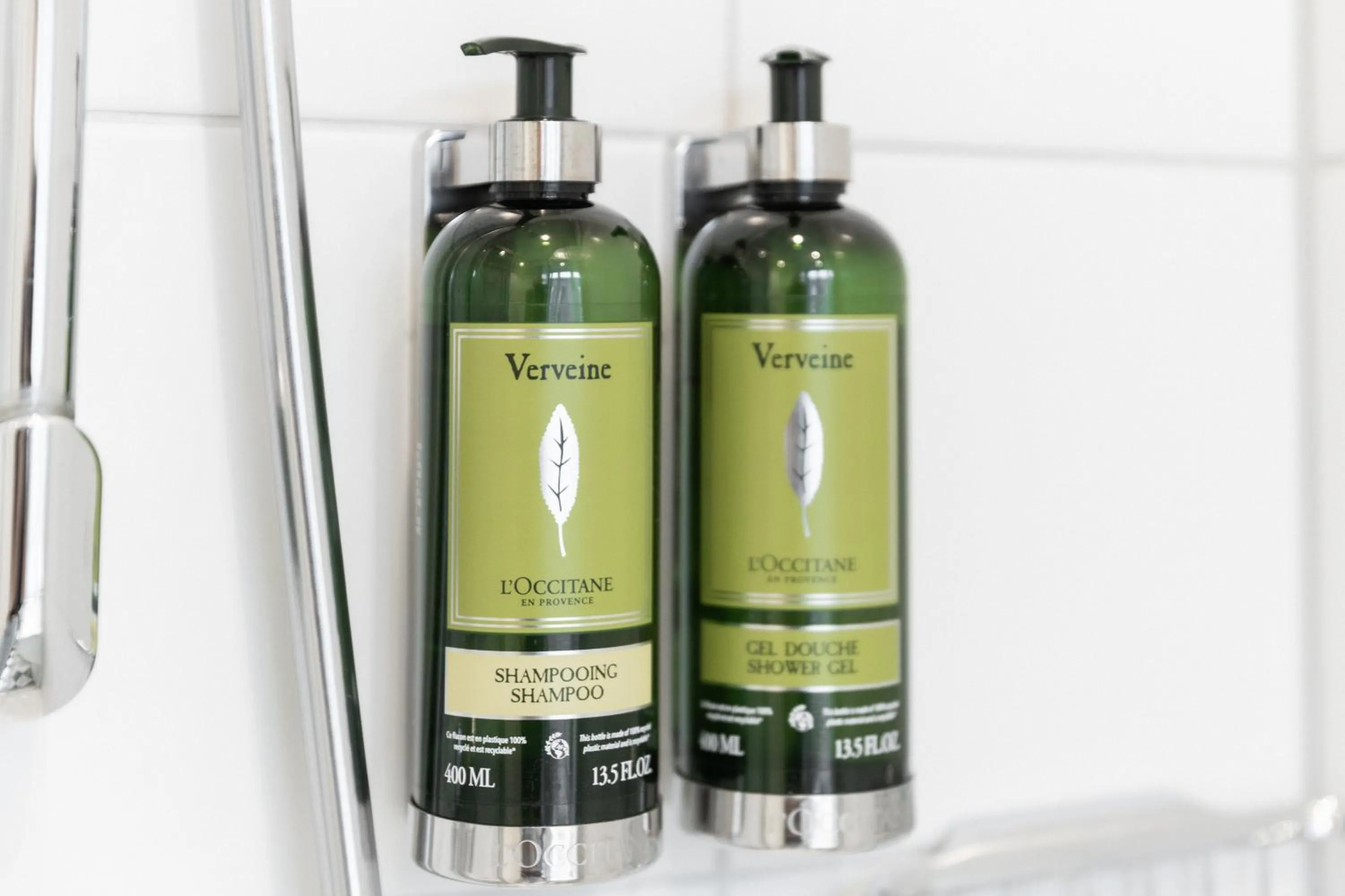 Shower in Hotel Weisses Haus