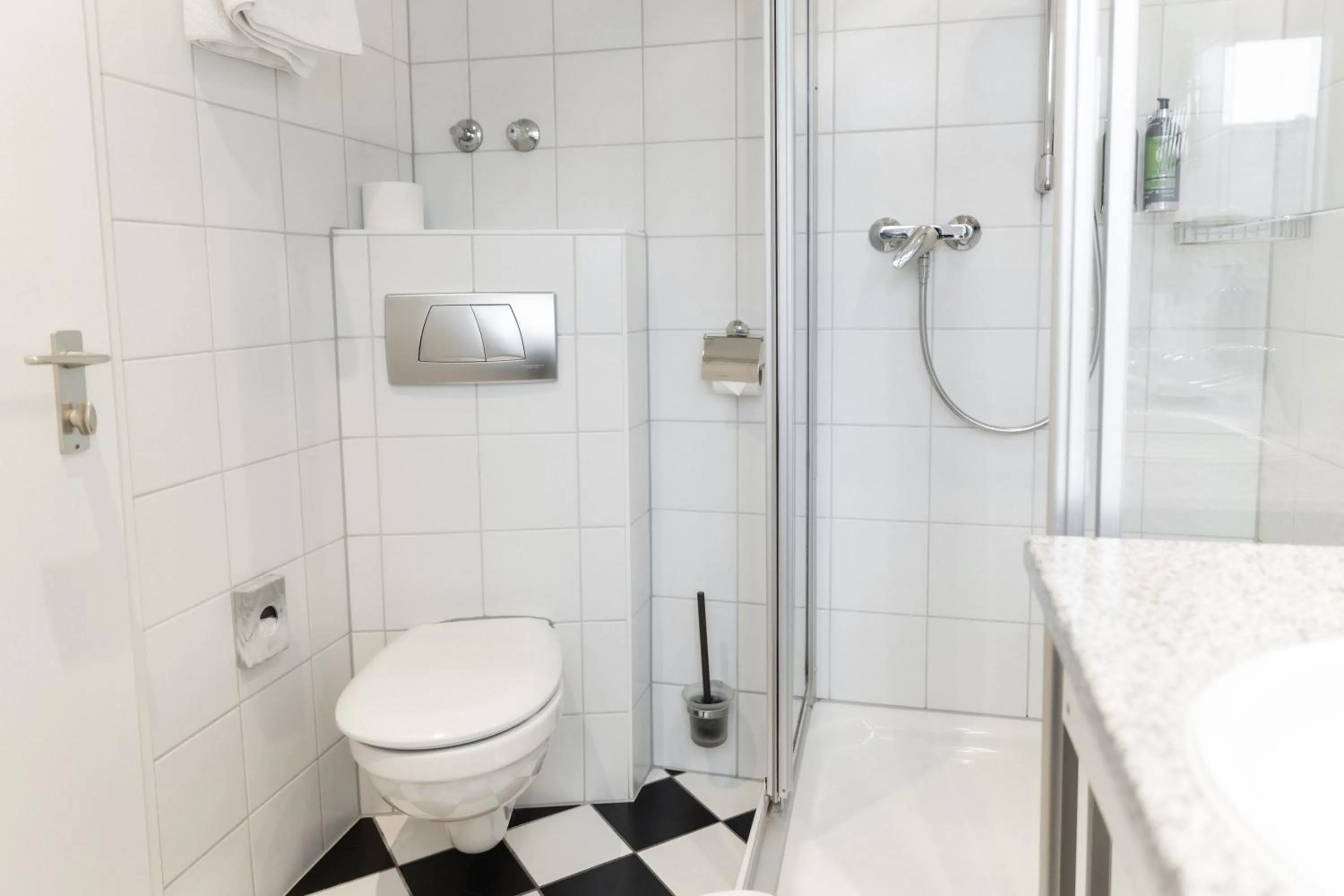 Bathroom in Hotel Weisses Haus