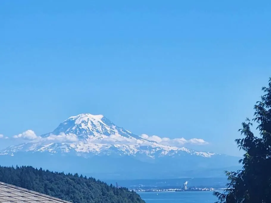 Nearby landmark in Villa Luna