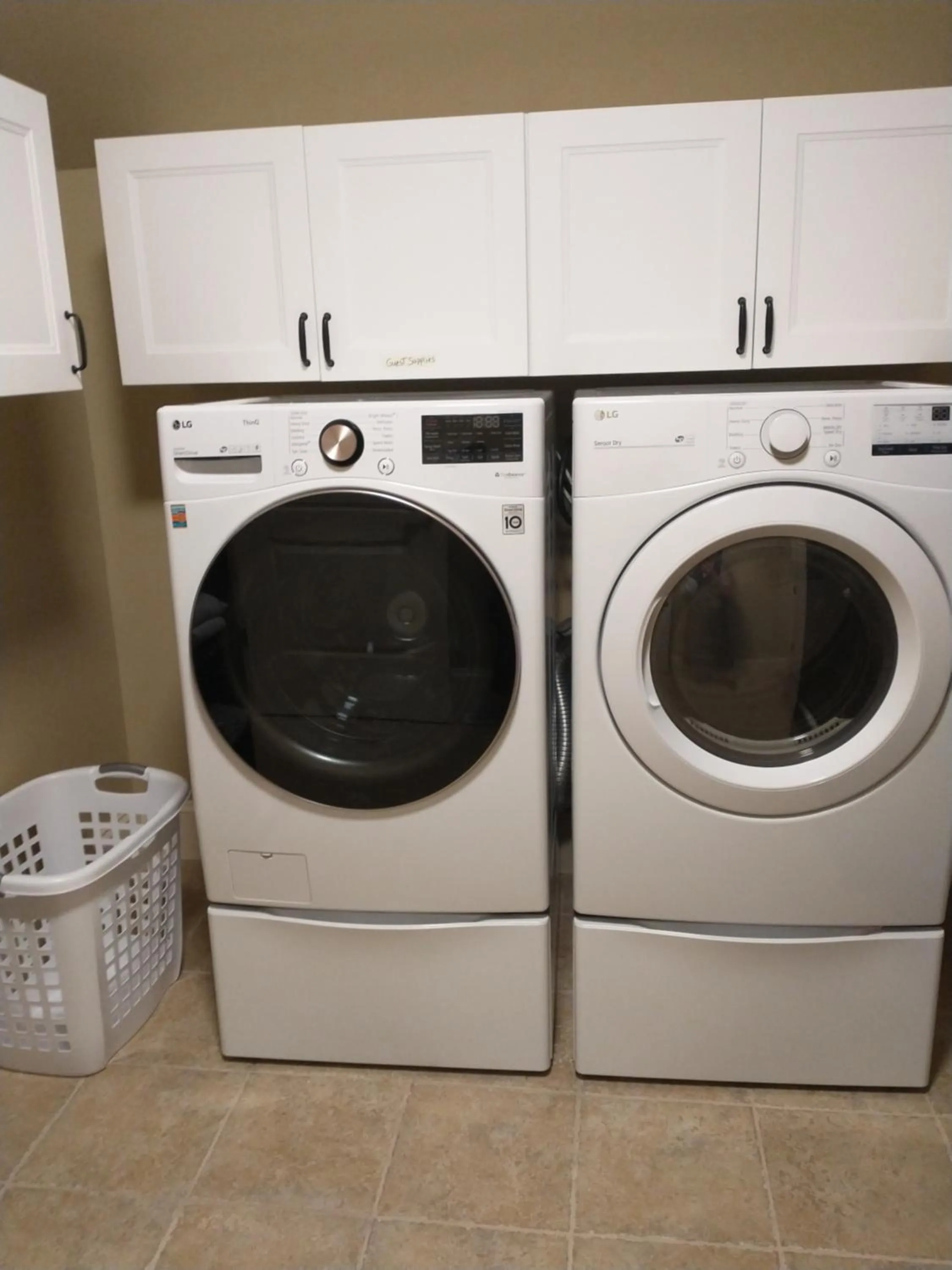 washing machine in Villa Luna