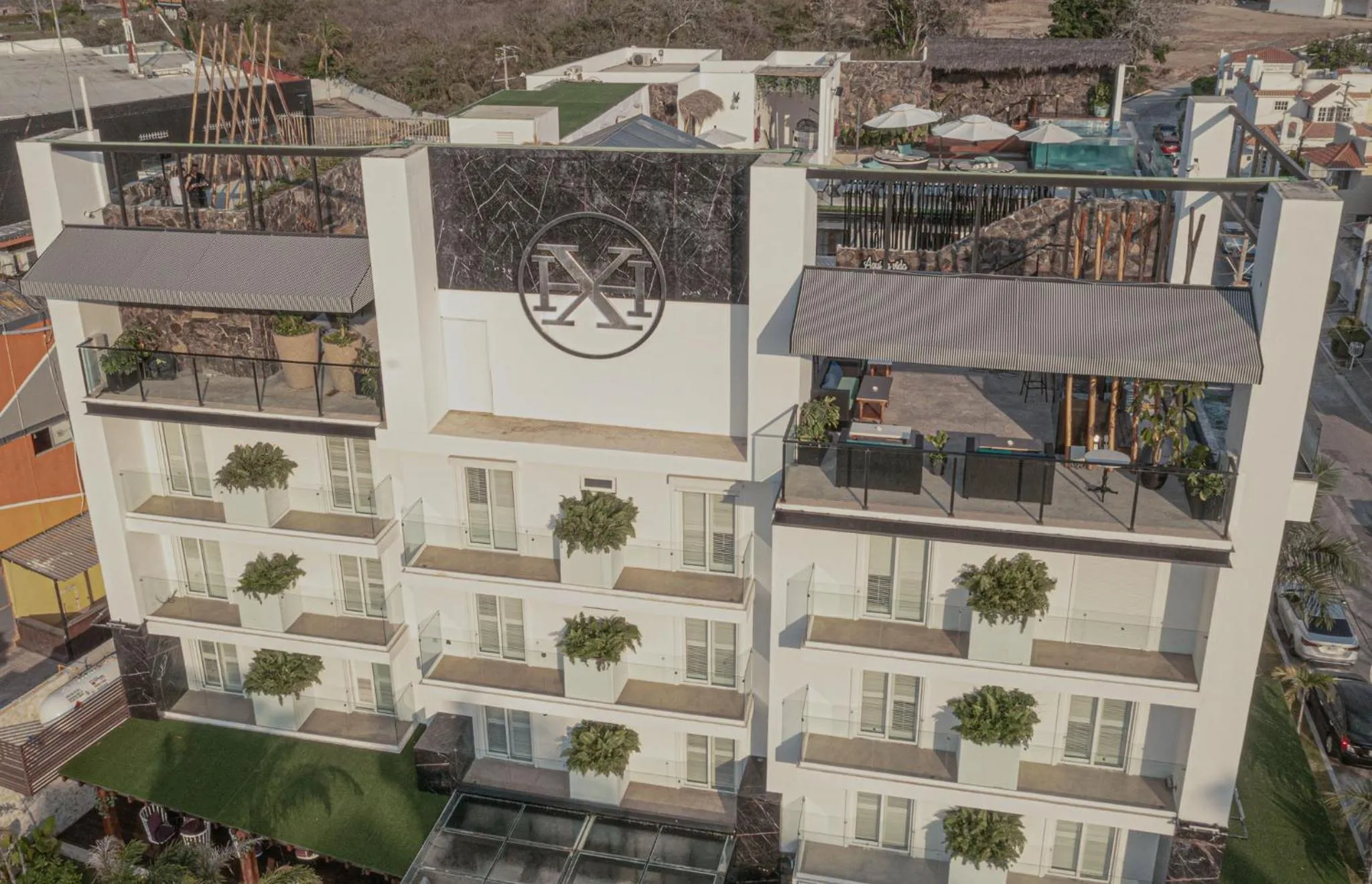 Property building in The Xperience by g