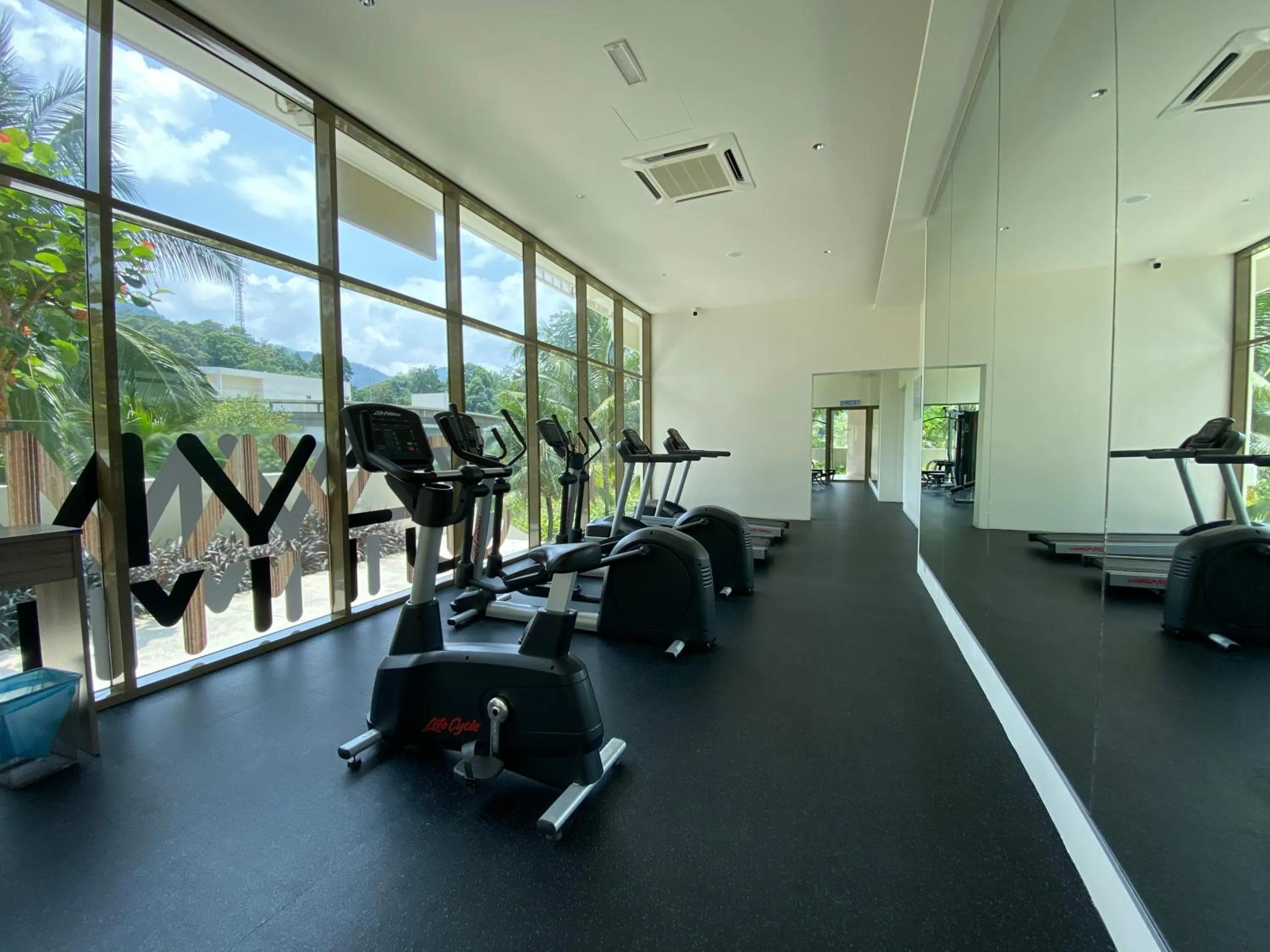 By The Sea Cozy Beachfront Home, Batu Ferringhi