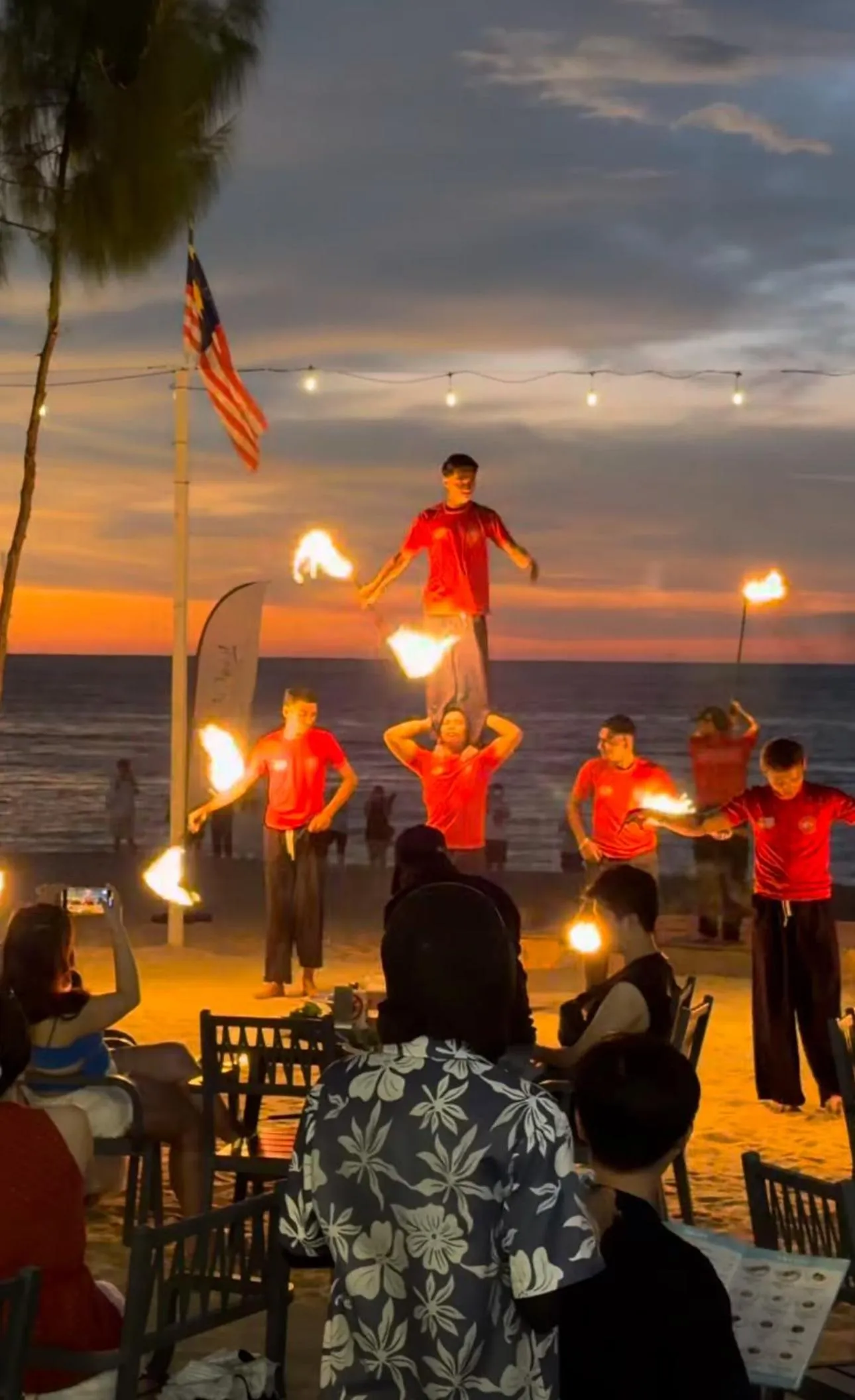 By The Sea Cozy Beachfront Home, Batu Ferringhi
