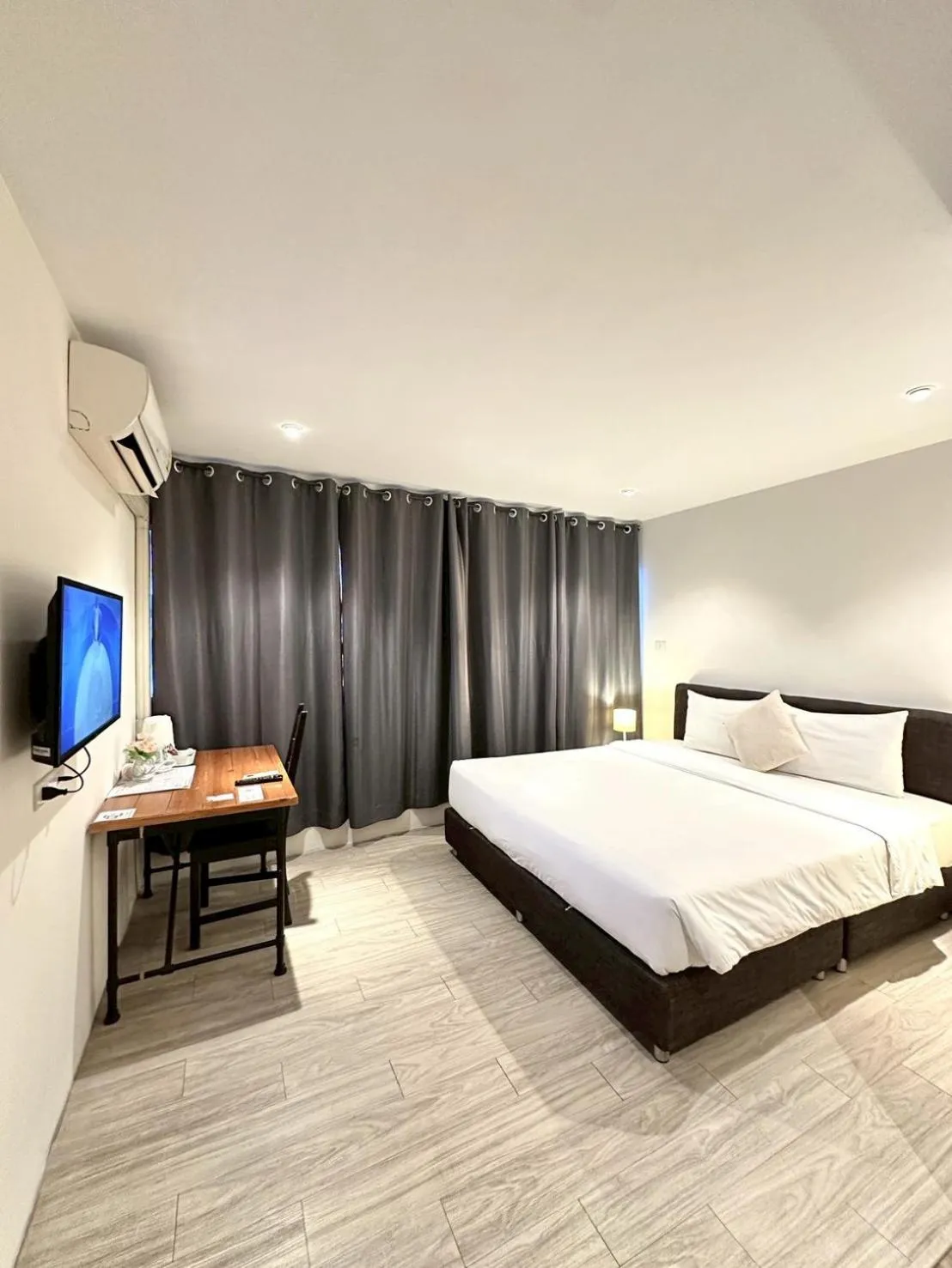 Bed in Studio F Sukhumvit