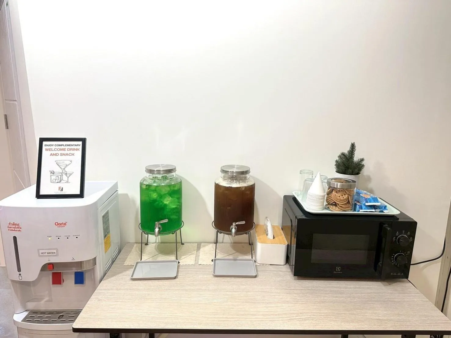 Drinks in Studio F Sukhumvit