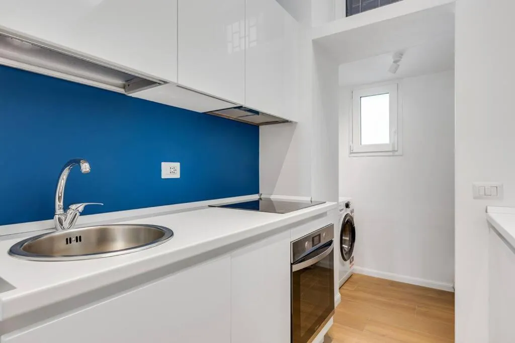 Kitchen or kitchenette in Easylife - Milano - Don Bosco 11 - Duomo