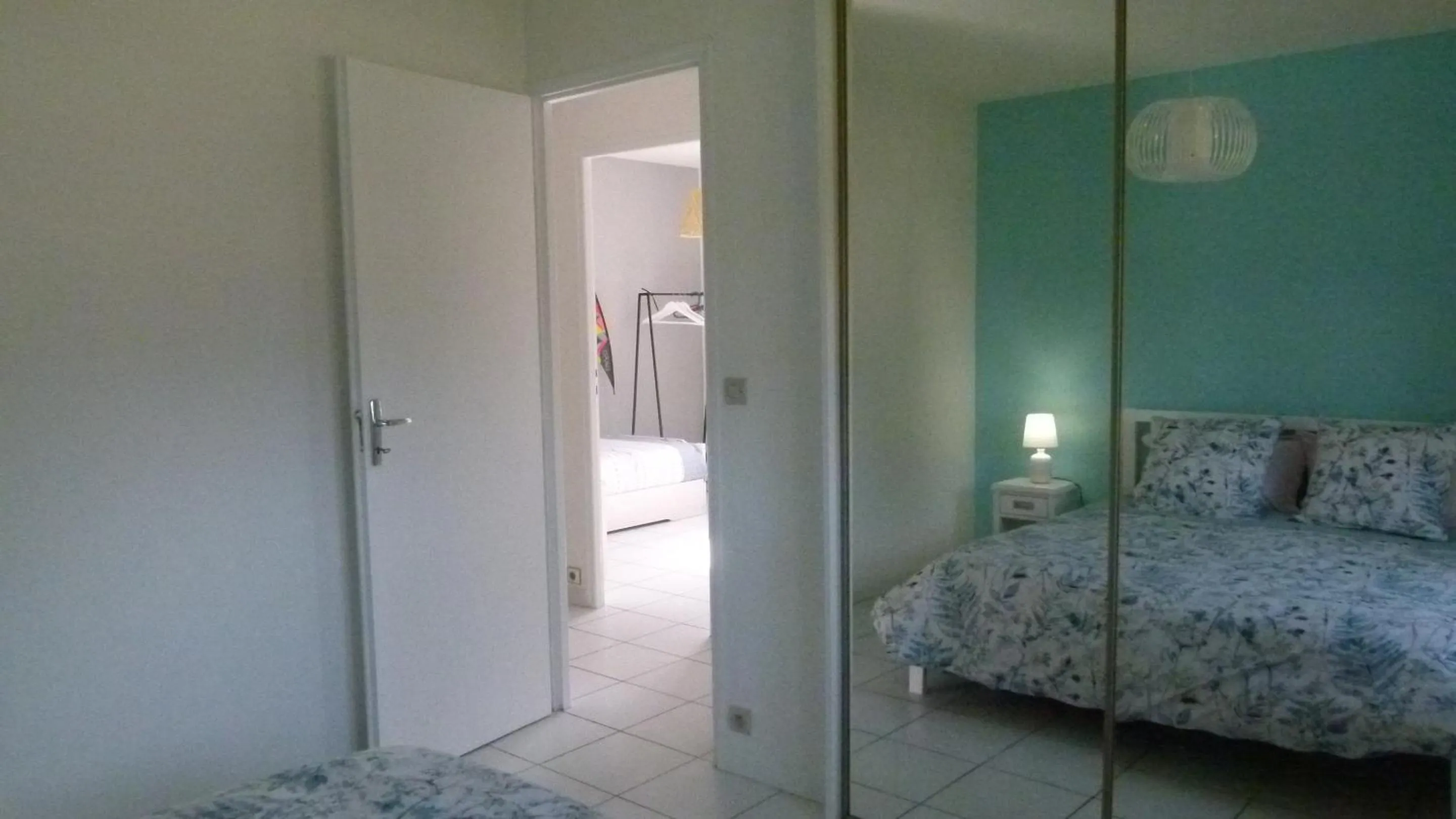 Bedroom in Les Calicots Sanguinet