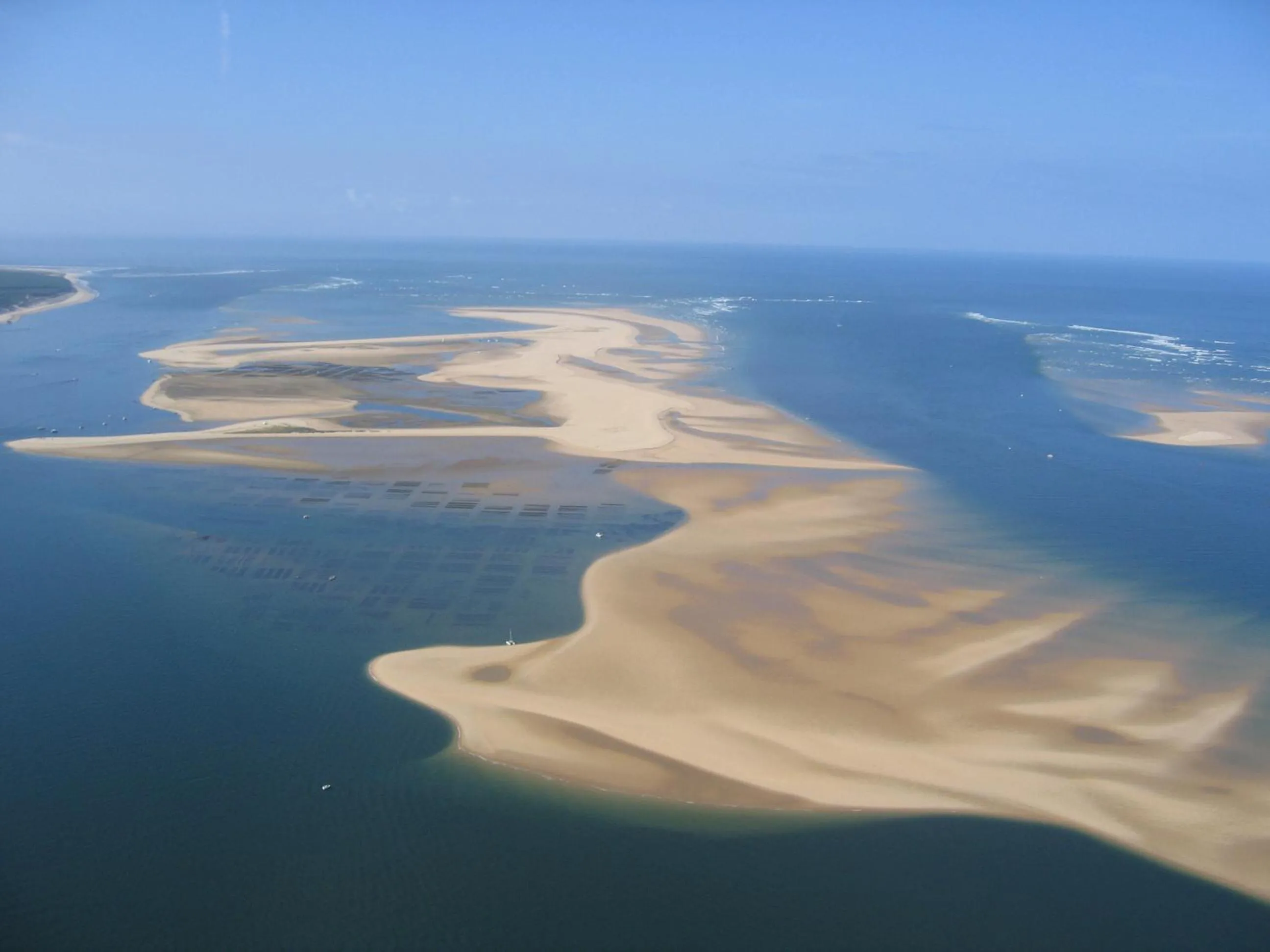 Beach in Les Calicots Sanguinet