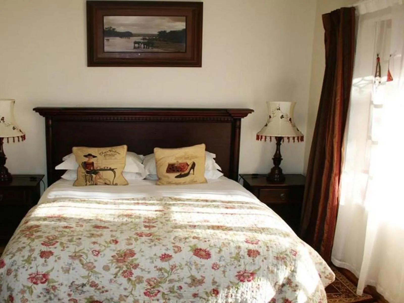 Bed in Kwela Bed & Breakfast